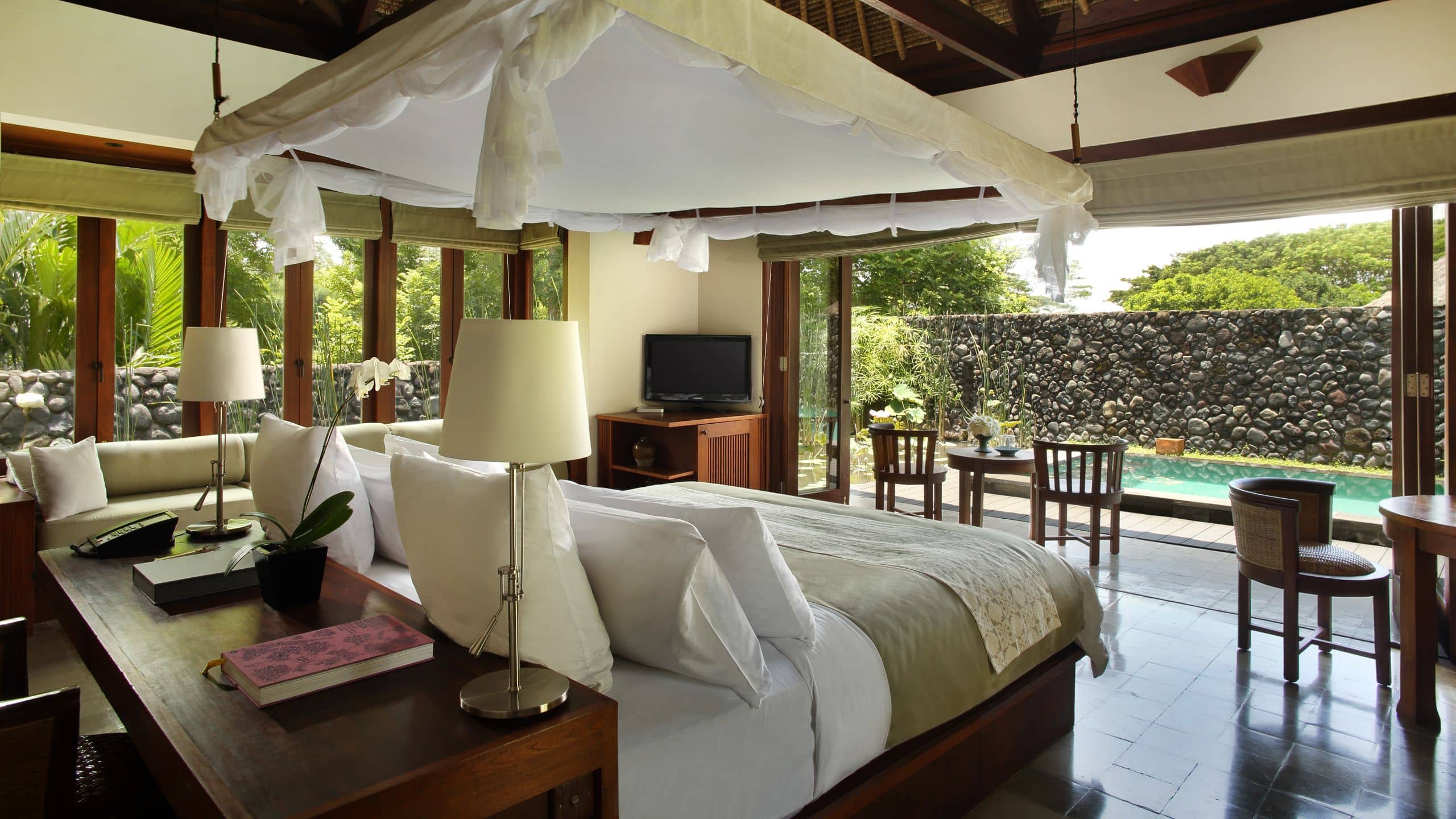 Alila Pool Villa Bedroom