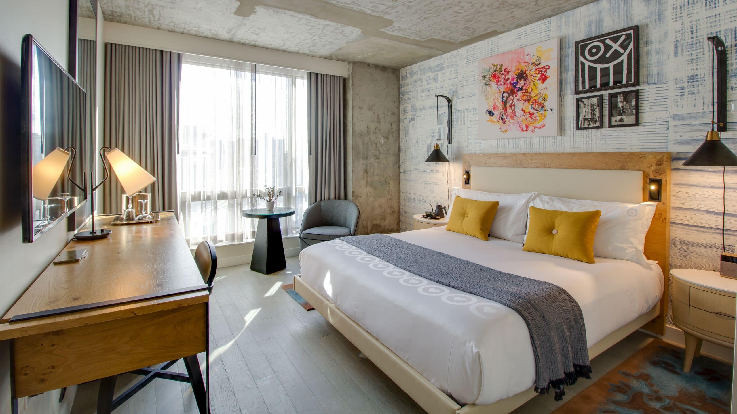 1/3 Hotel 50 Bowery Deluxe King Guestroom