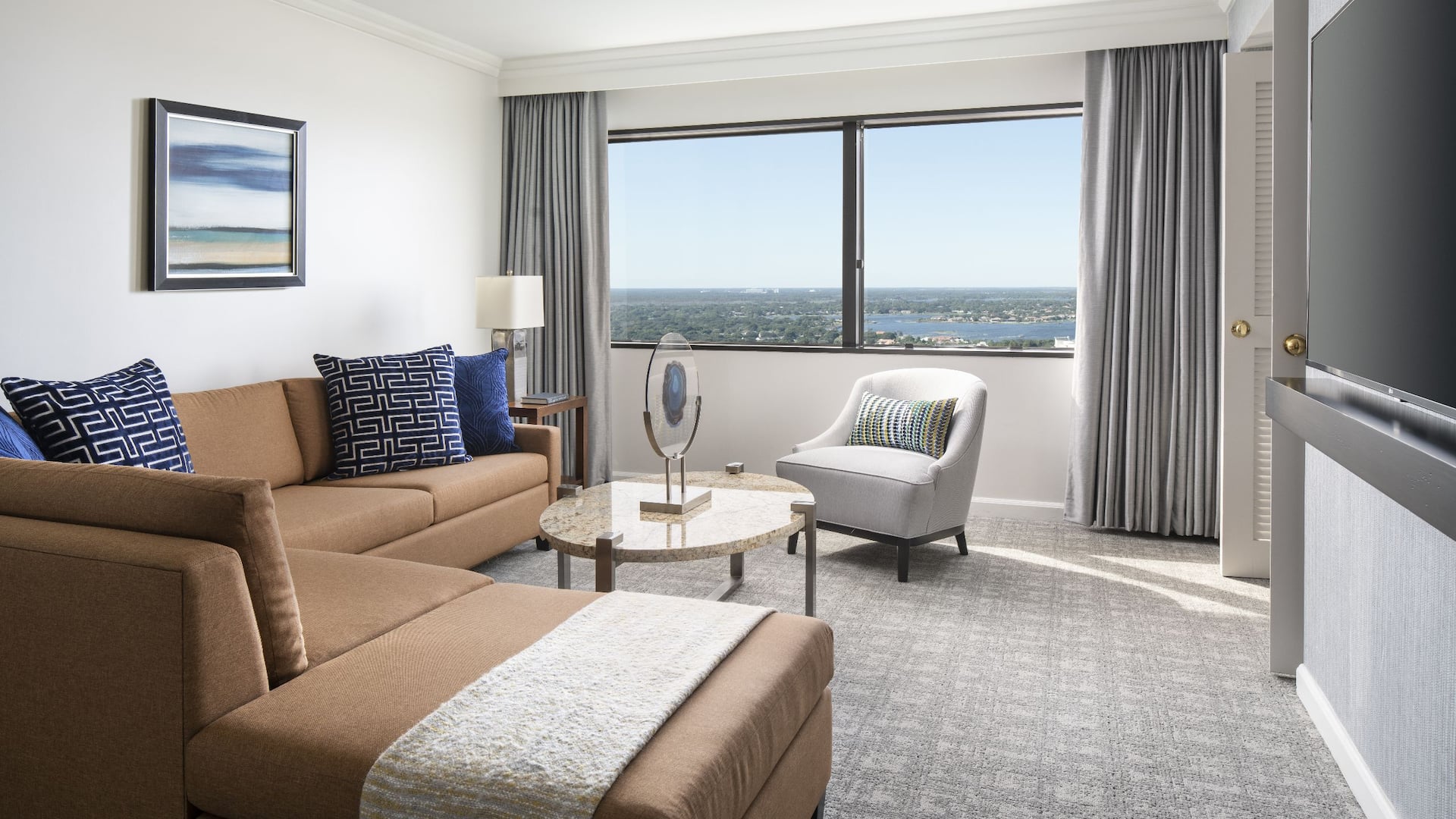 4/4 Hyatt Regency Orlando Bi level Presidential Den