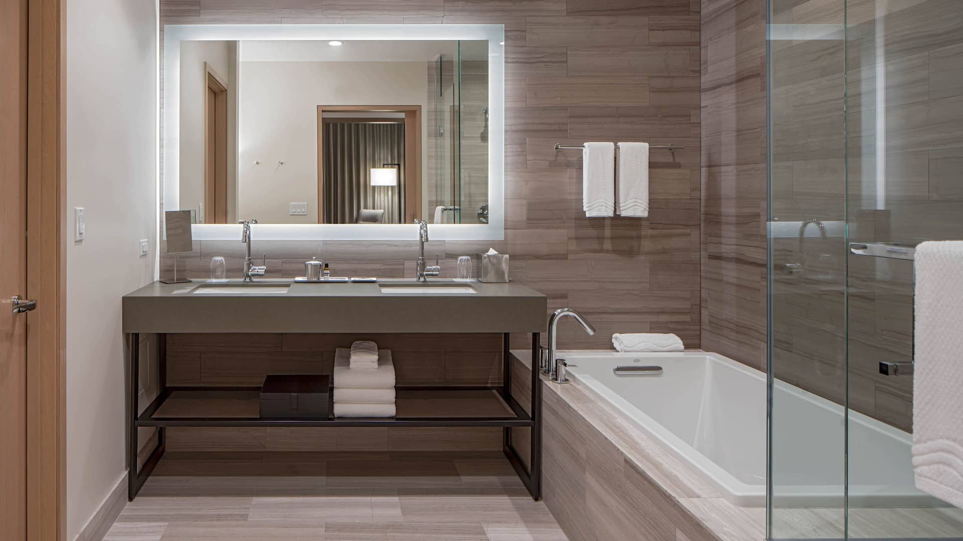 3 of 3 Hyatt Regency Seattle Suite Bath