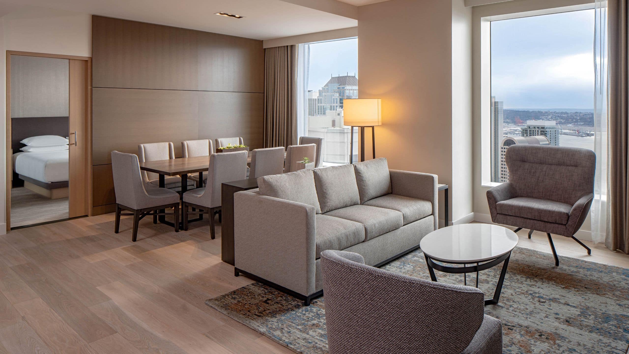 Hayatt Reilingさん専用.5 シアトル中心街のホテルの客室とスイート | ハイアット リージェンシー