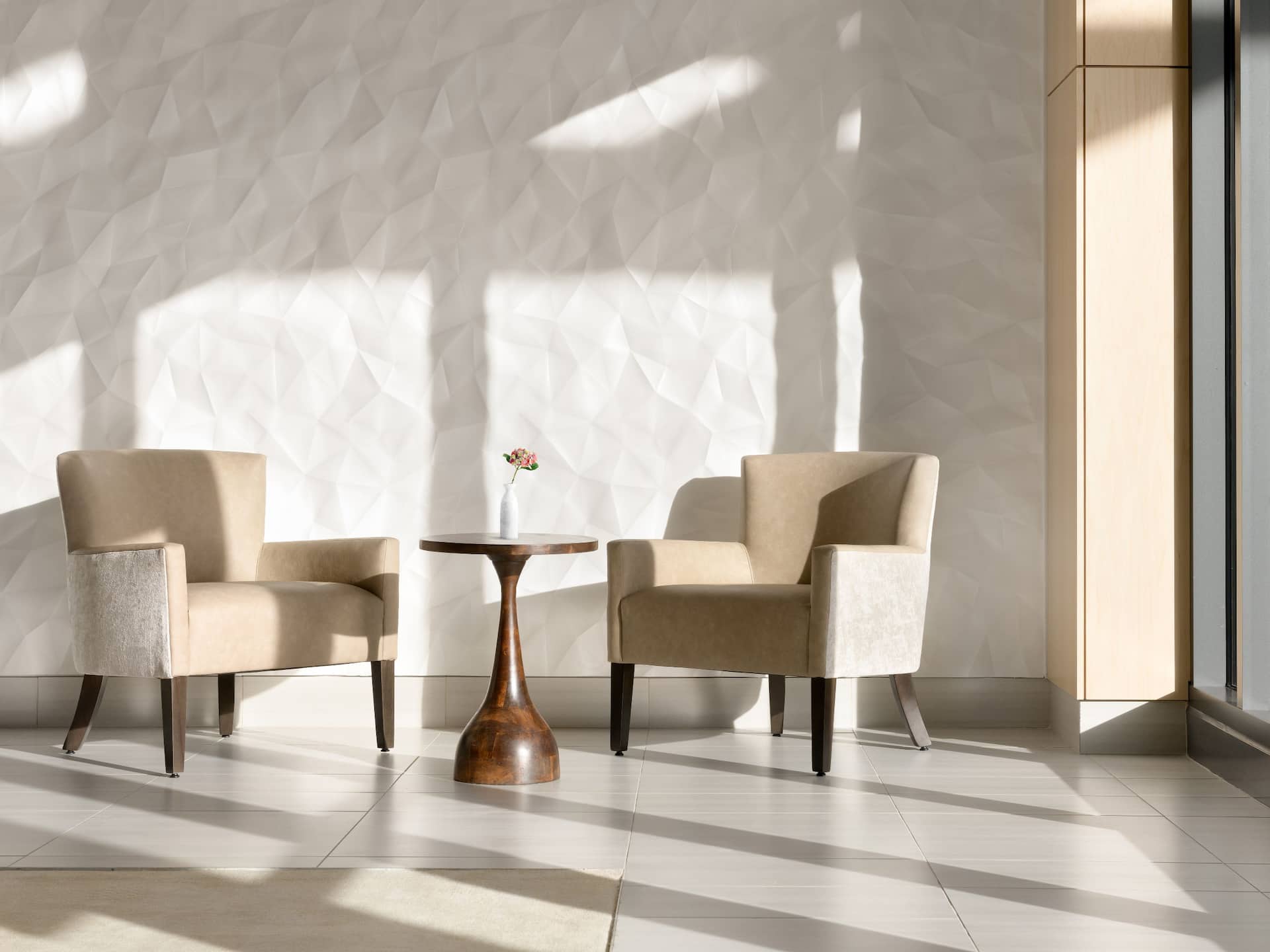 Hyatt Place Pasadena Lobby Seating