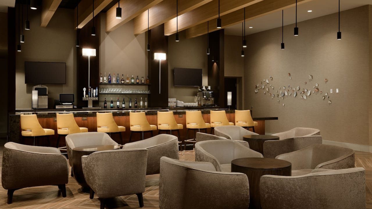 Hyatt Place Pasadena Hotel Bar