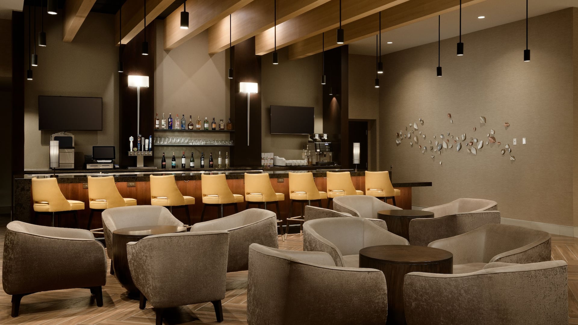 Hyatt Place Pasadena Bar Seating