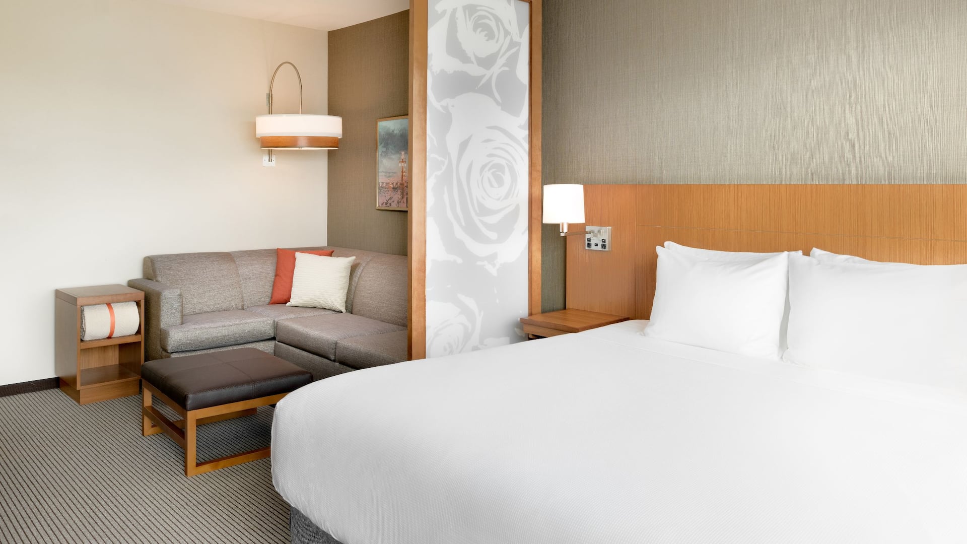 Hyatt Place Pasadena King Guestroom