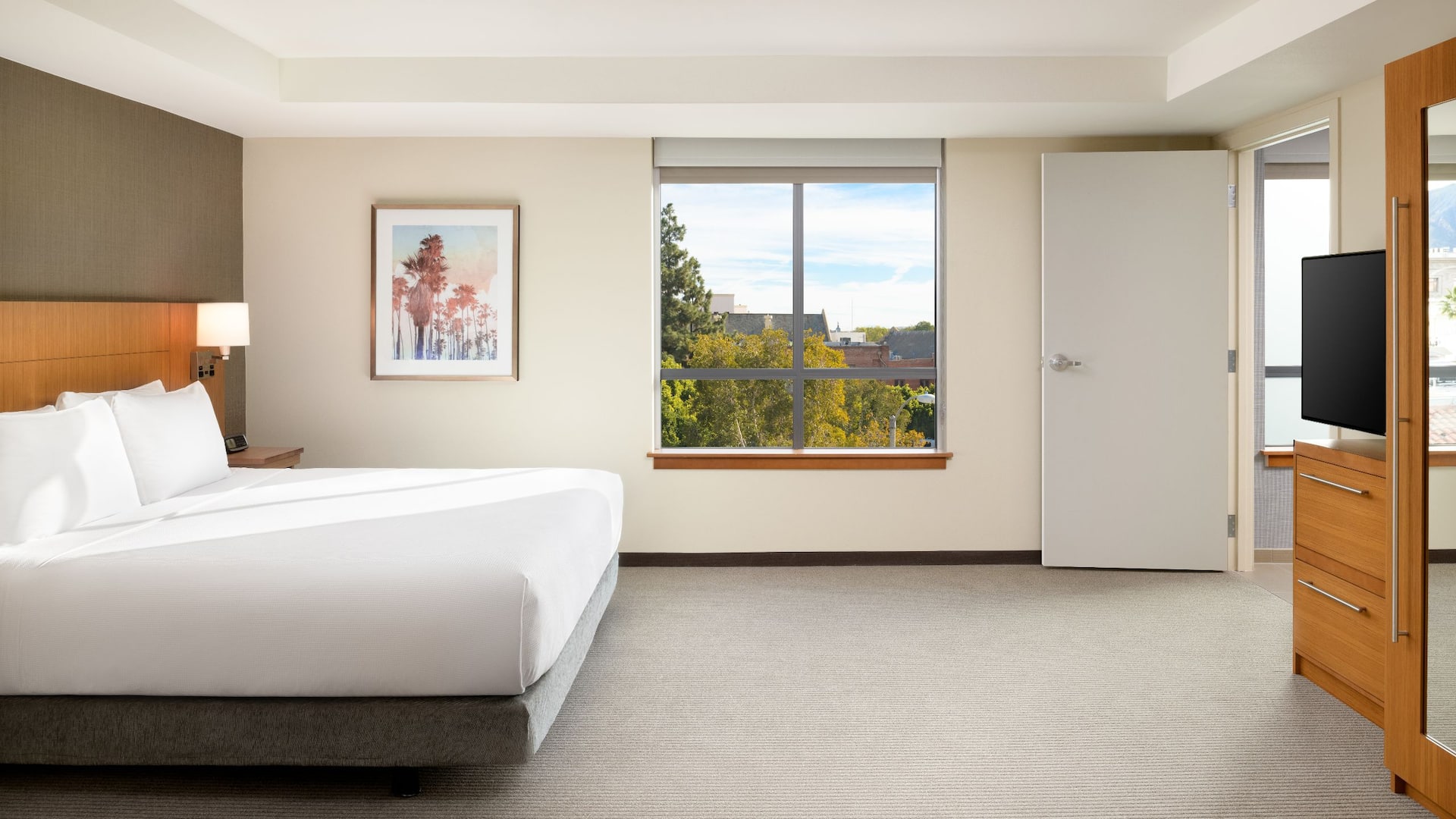 Hyatt Place Pasadena One Bedroom Suite Bedroom