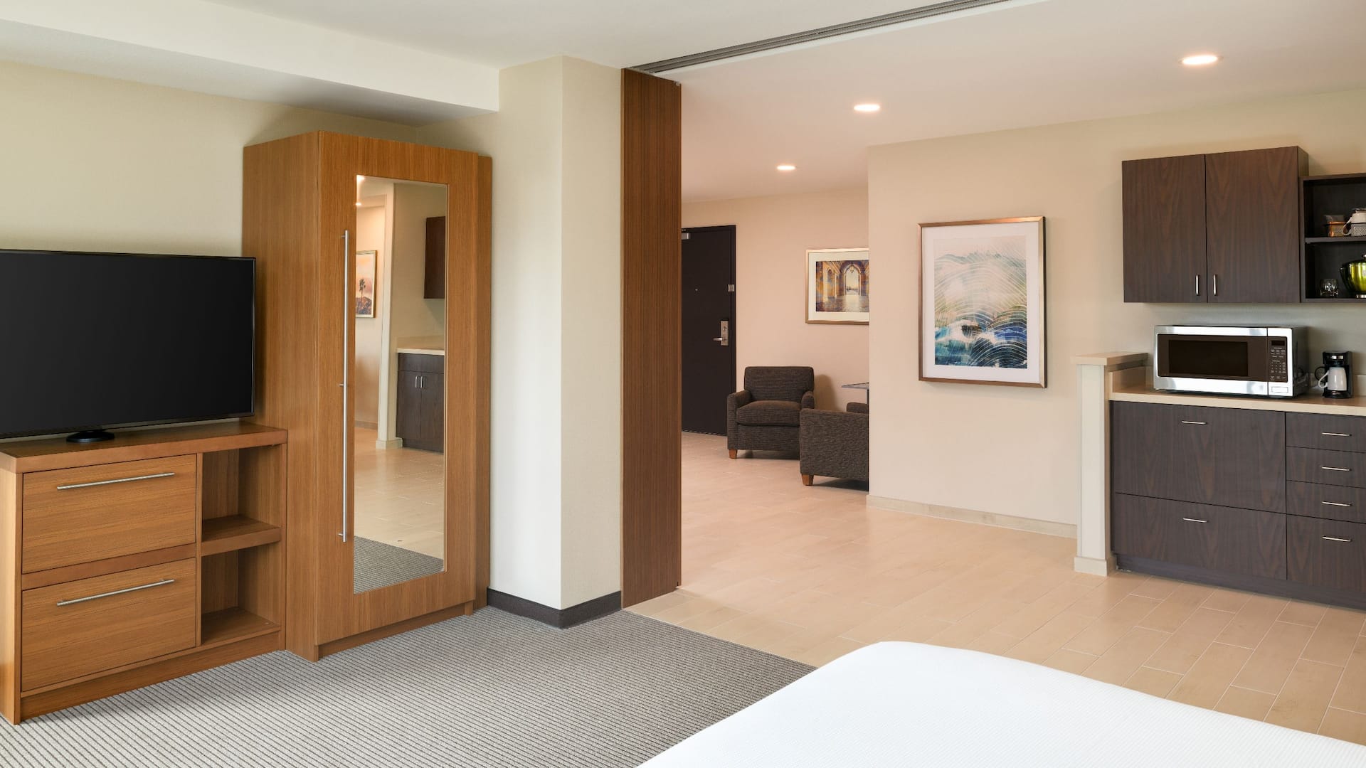 Hyatt Place Pasadena One Bedroom Suite Bedroom