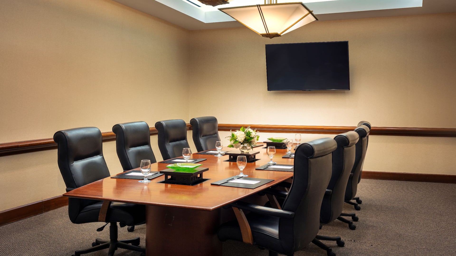 Hyatt Regency Lisle near Naperville Walnut Boardroom