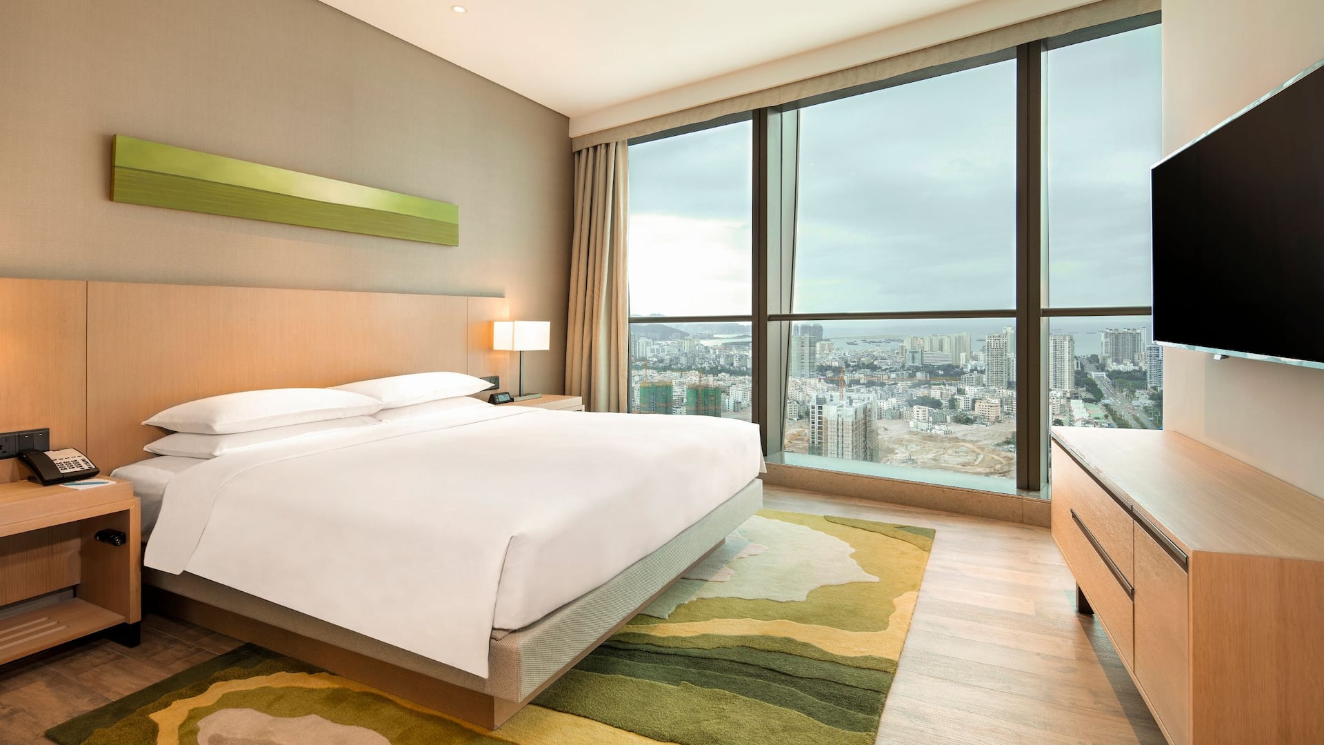 Hyatt Place Sanya City Center Ocean View King Suite Bedroom