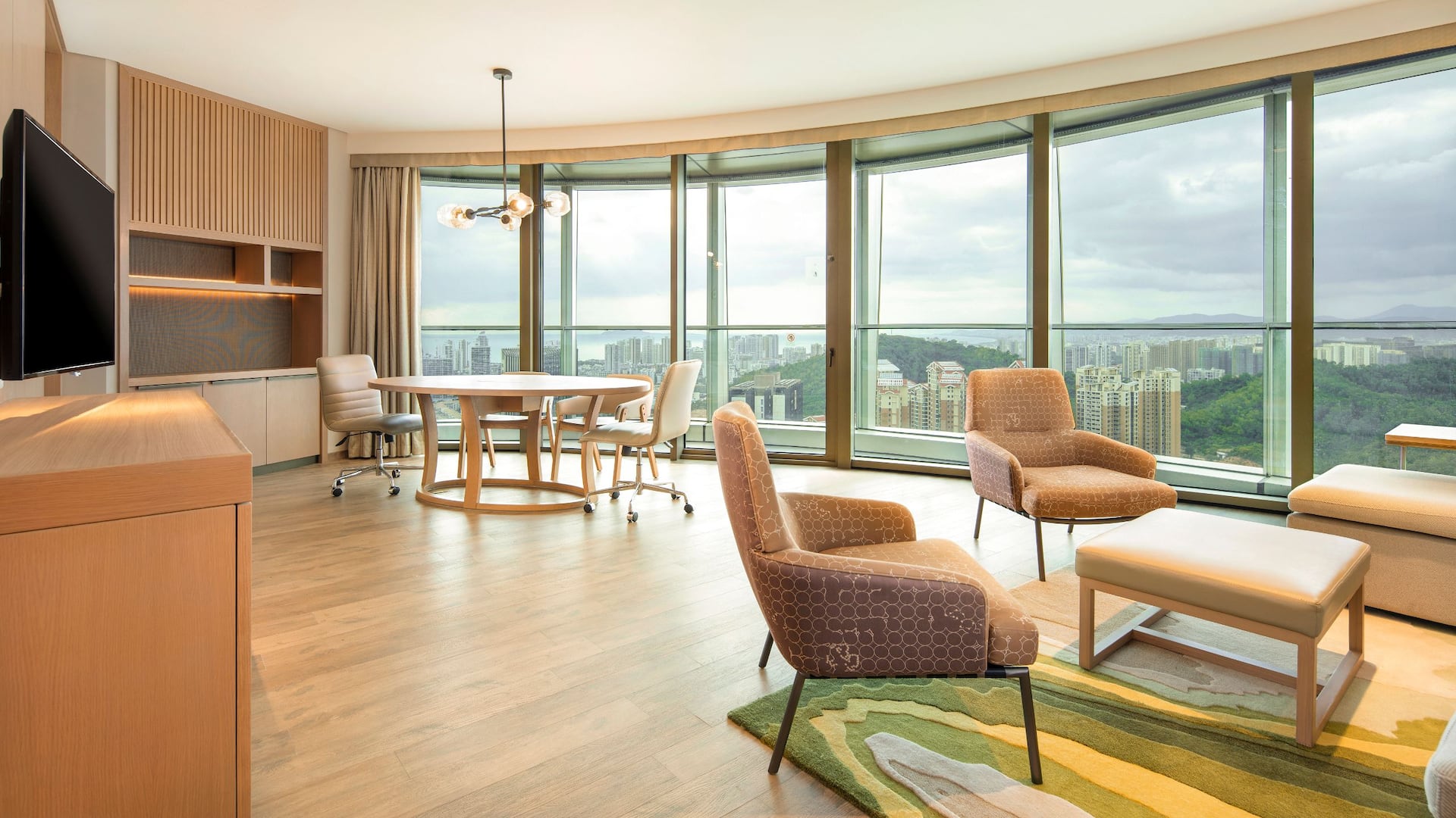 Hyatt Place Sanya City Center Ocean View Suite Living Room
