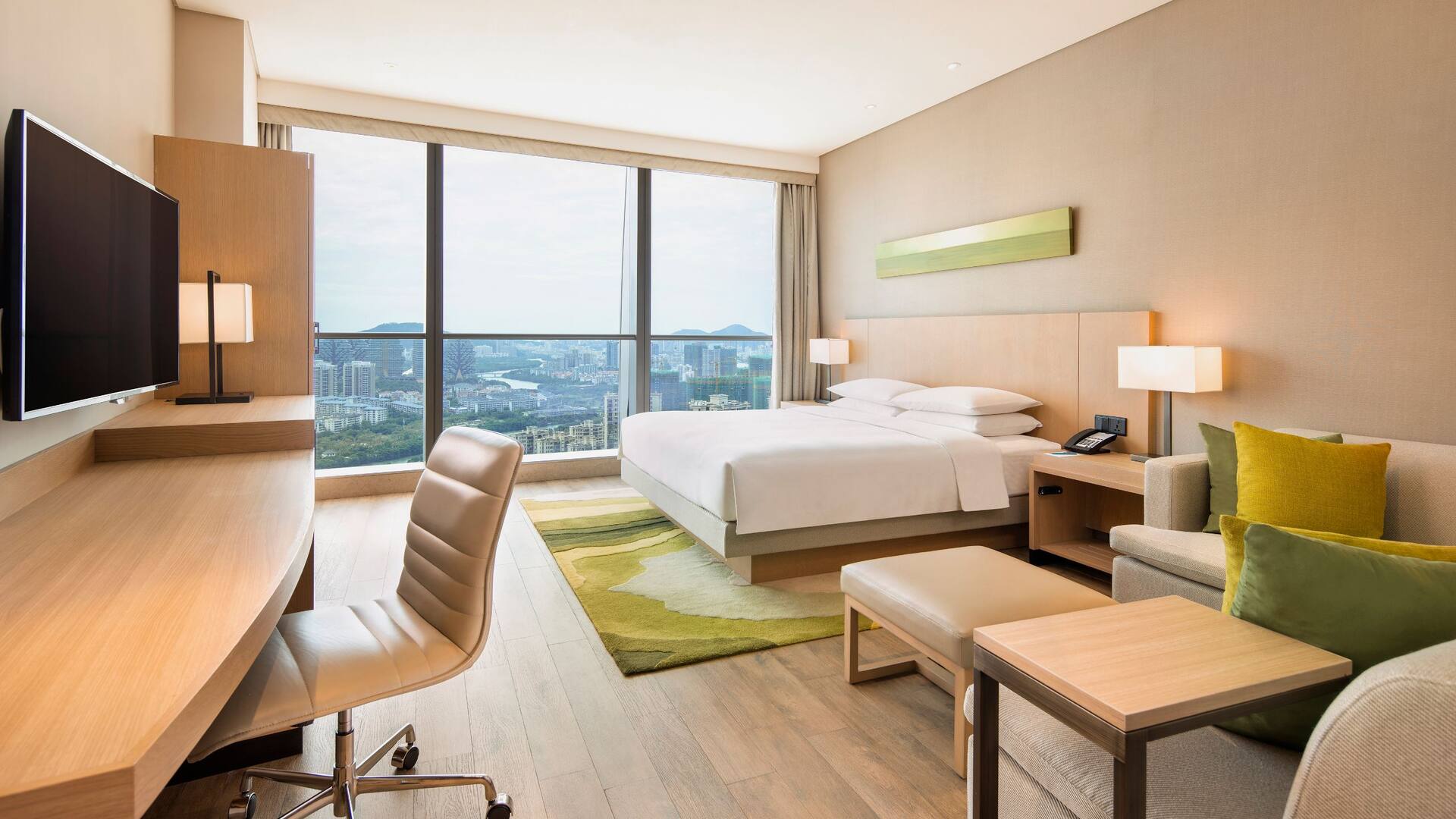 Hyatt Place Sanya City Center King Guestroom