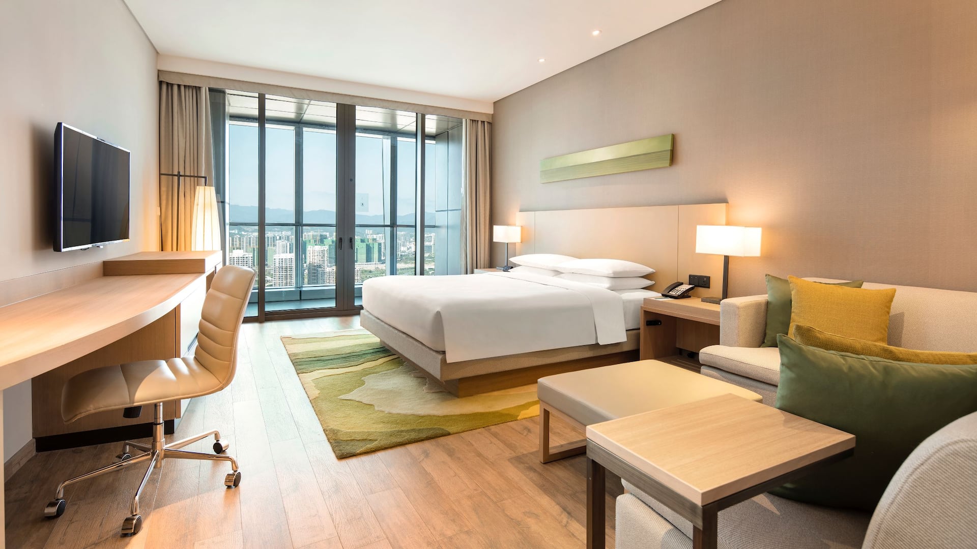 Hyatt Place Sanya City Center Specialty King Guestroom