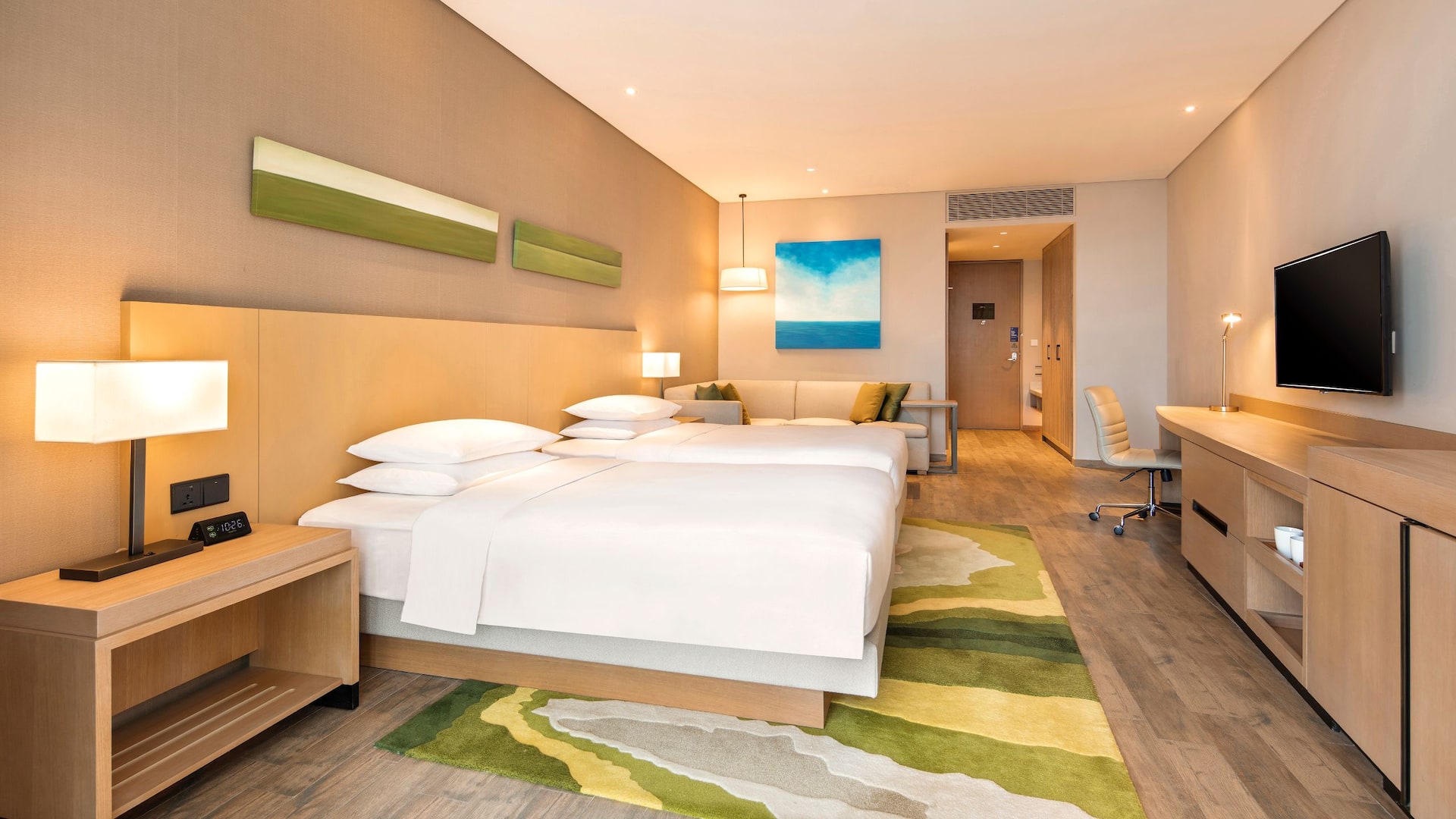 Hyatt Place Sanya City Center Two Twin Guestroom with Sofabed