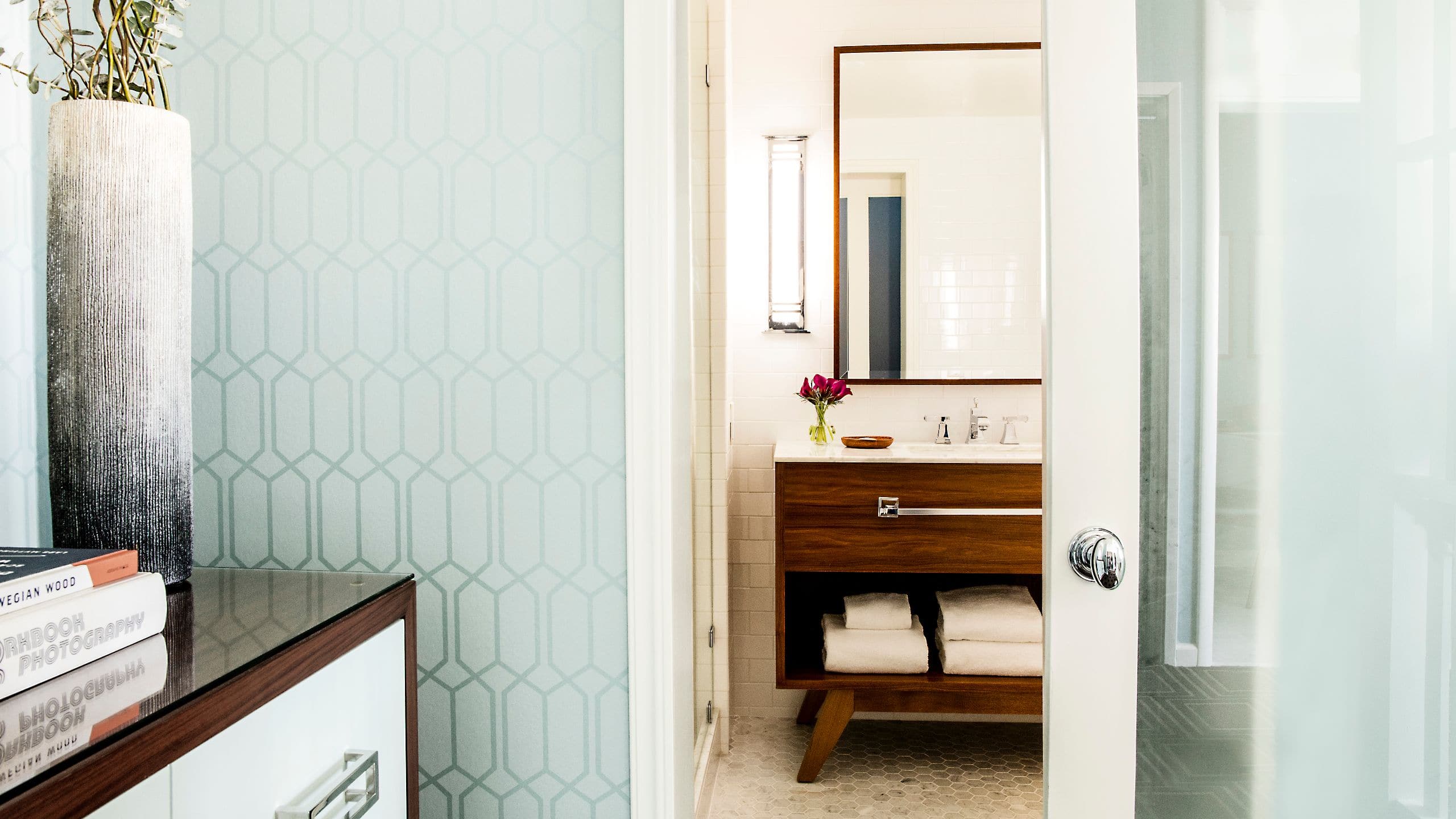 The Laurel Inn Bathroom