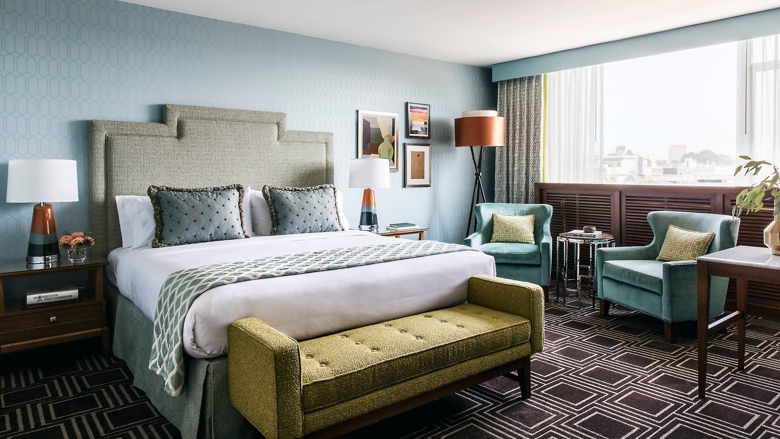 The Laurel Inn King Guest Room
