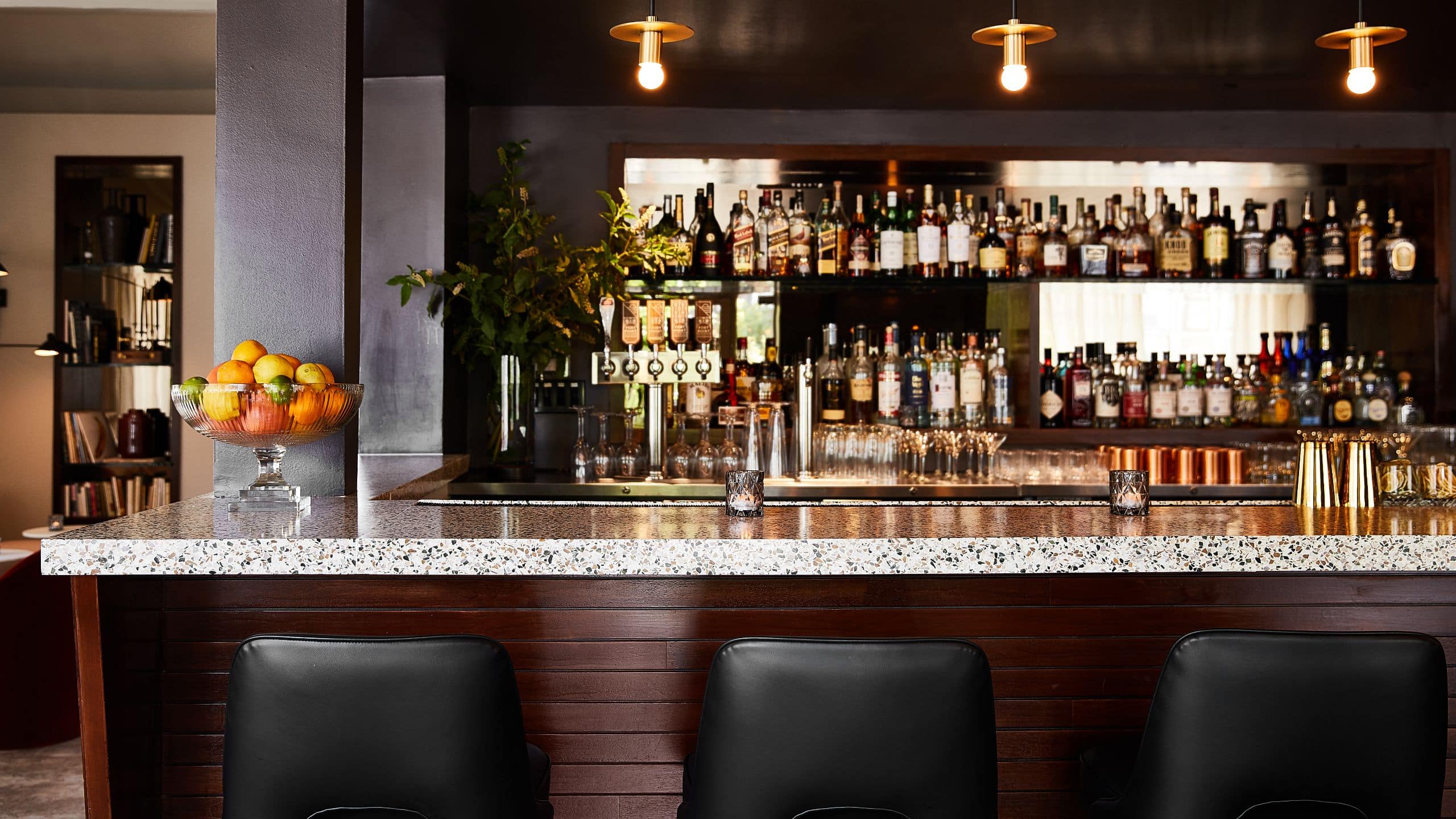 The Laurel Inn Laureate Bar and Lounge