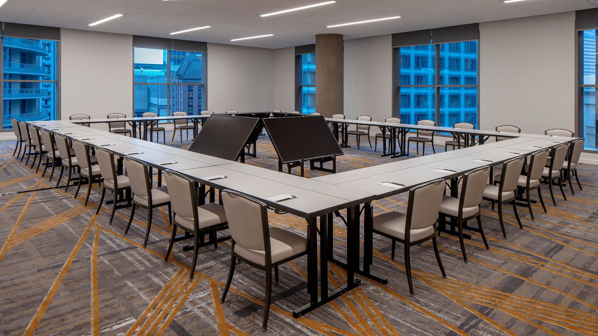 7 of 7 Hyatt Regency Seattle Meeting Room Square Setup