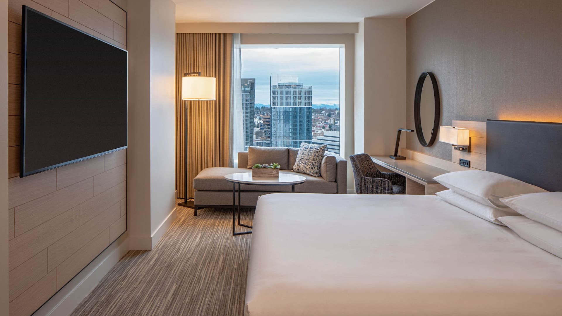 Hyatt Regency Seattle King Guestroom Shades Open
