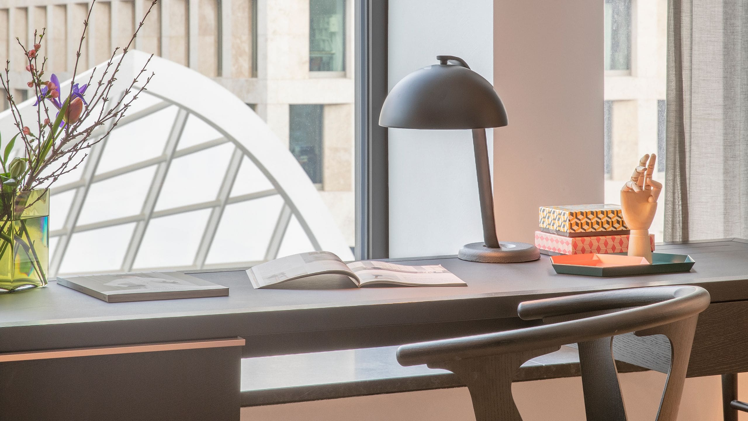 Andaz Munich Schwabinger Tor Andaz Suite Desk