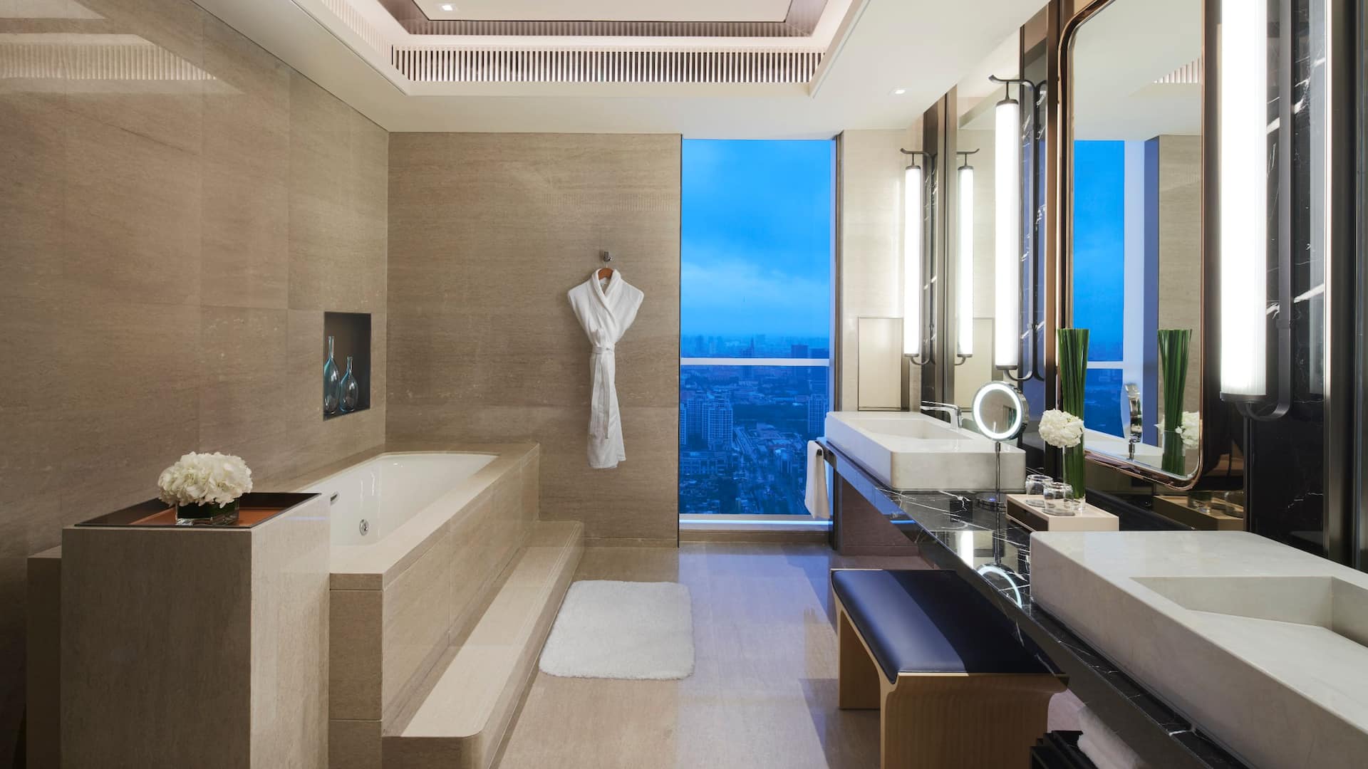 Hyatt Regency Shanghai Jiading Executive Suite Bathroom