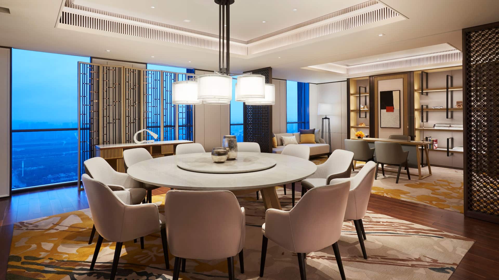 第 1，共 3 Hyatt Regency Shanghai Jiading Presidential Suite Dining Room
