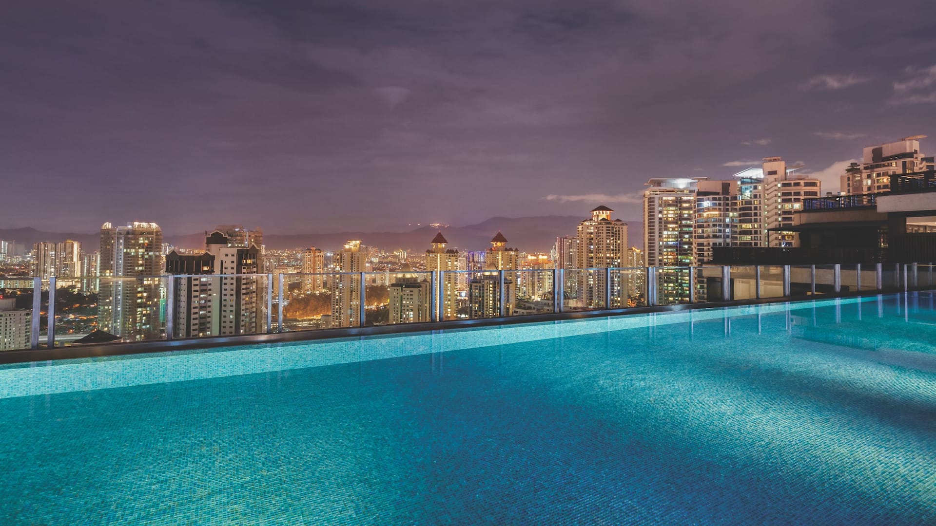 Hyatt House Kuala Lumpur, Mont Kiara Rooftop Pool