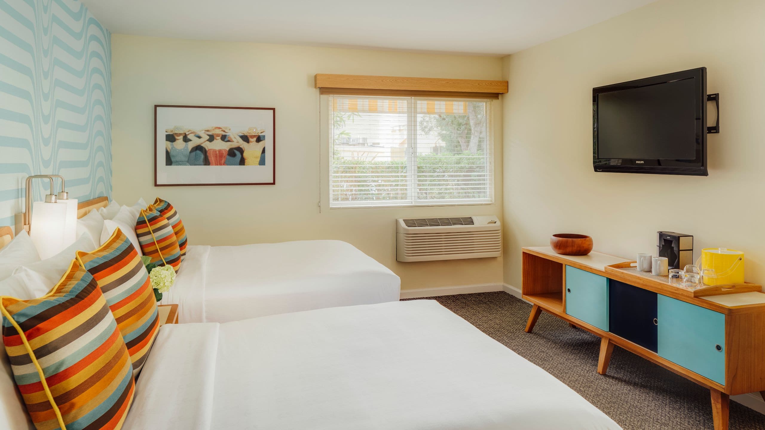 1 de 2 Wild Palms Hotel Double Guestroom
