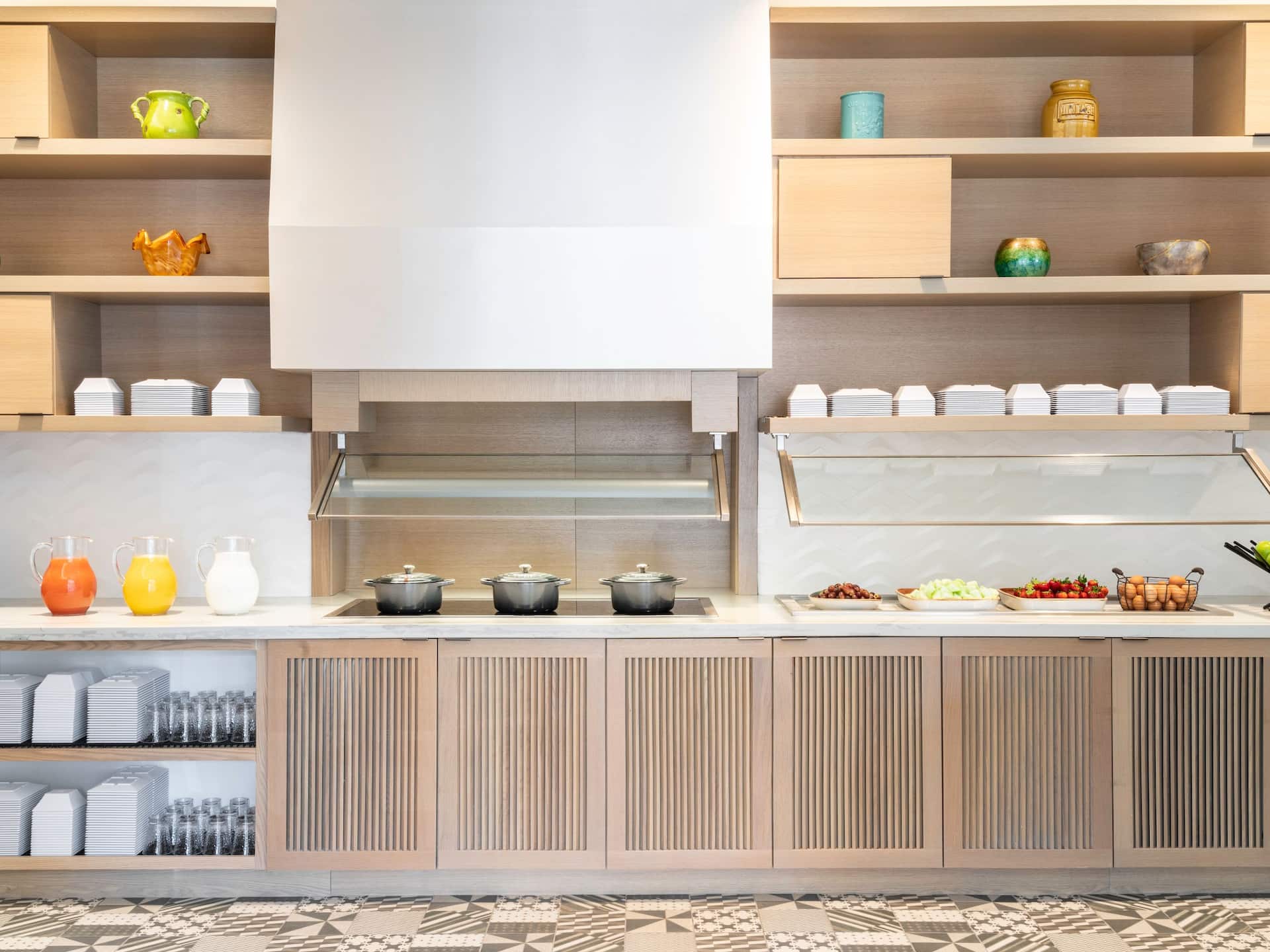 Hyatt Place Sandestin/at Grand Boulevard Breakfast Buffet