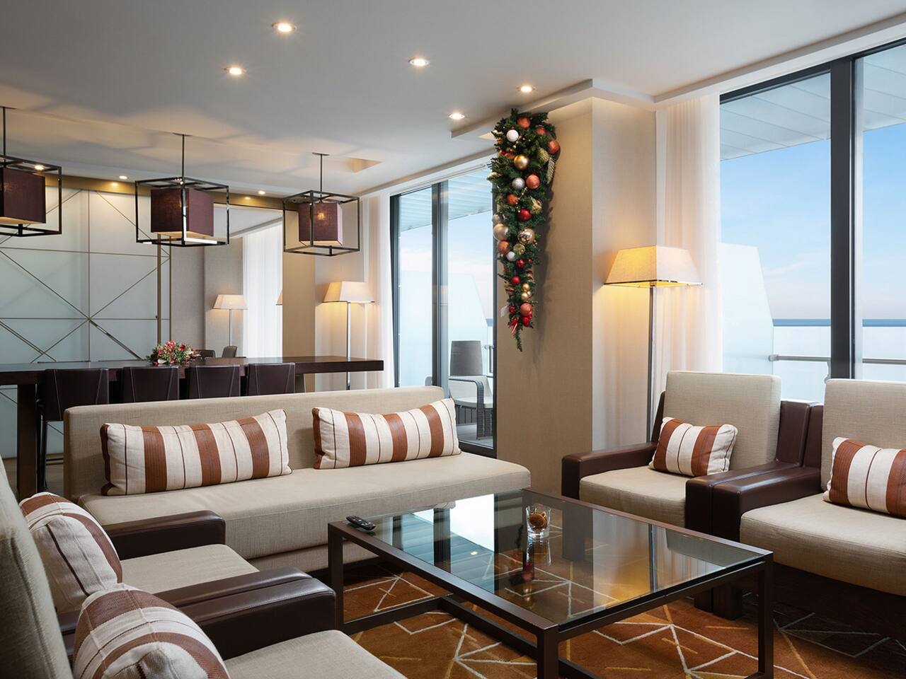 Regency Club lounge