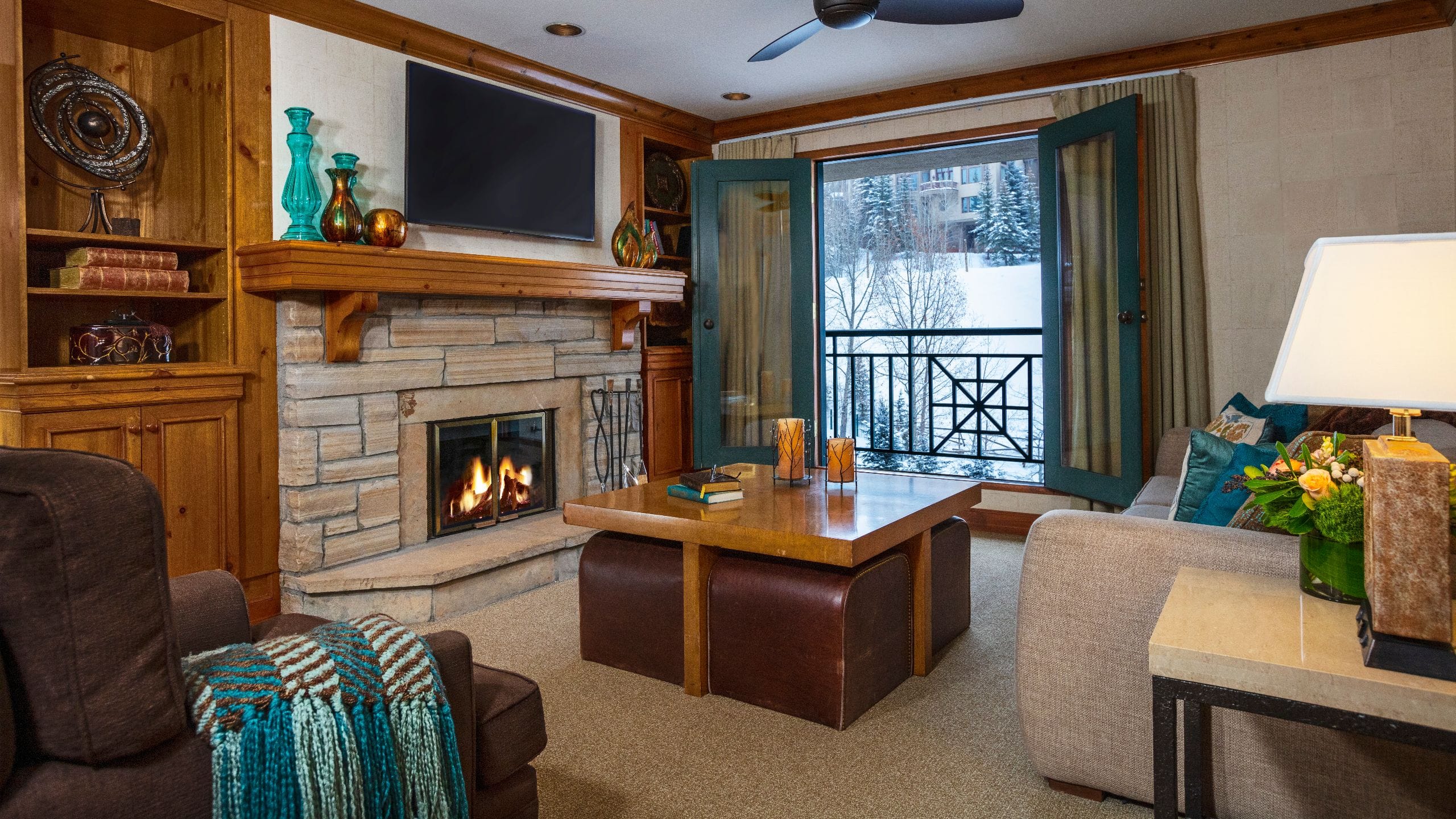 Beaver Creek Slopeside Lodging Park Hyatt Beaver Creek   Park Hyatt Beaver Creek P407 Chadwick Suite Living Room.16x9 