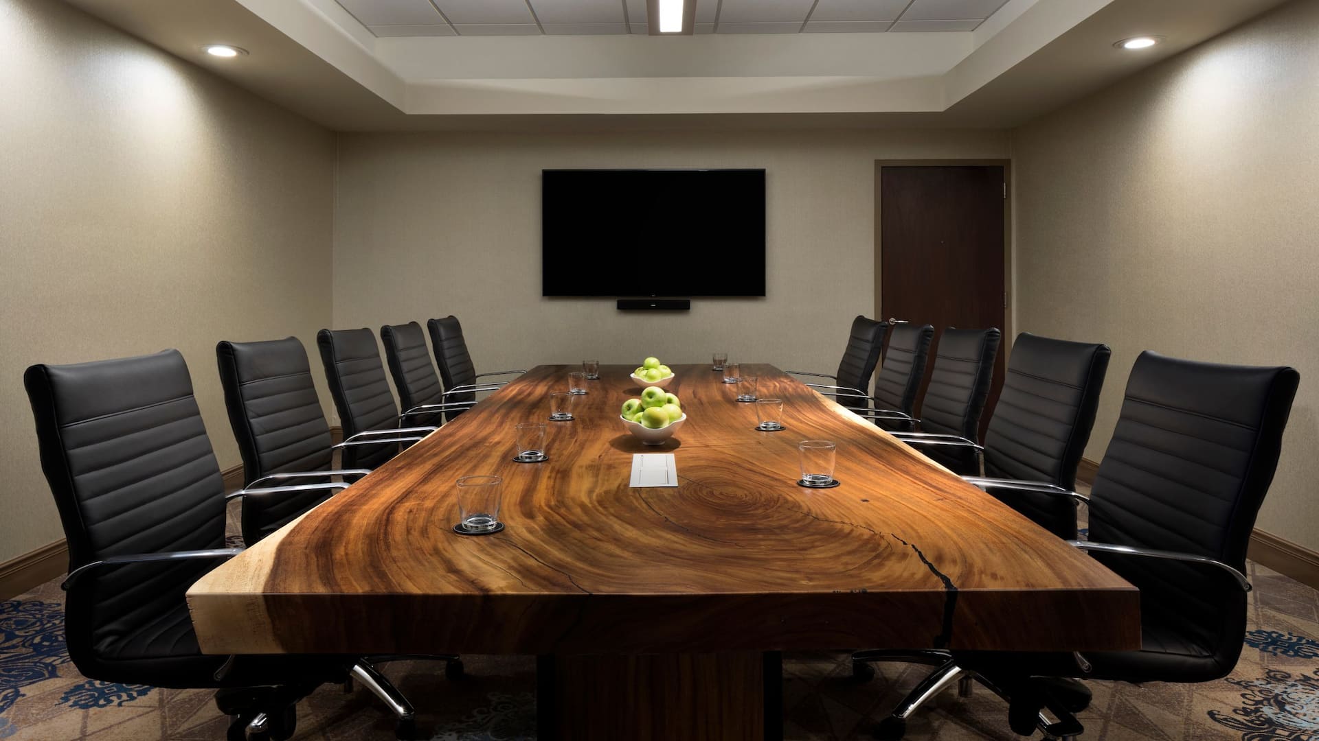 Hyatt Regency Austin Boardroom Setup