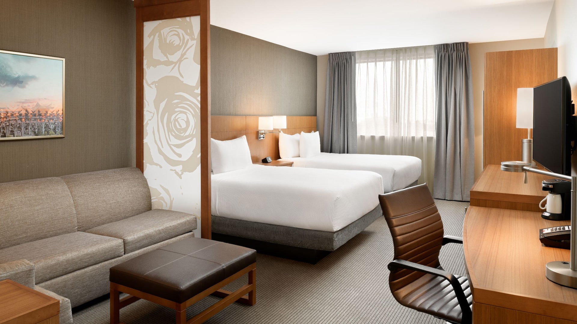 Hyatt Place Pasadena Two Queen Guestroom