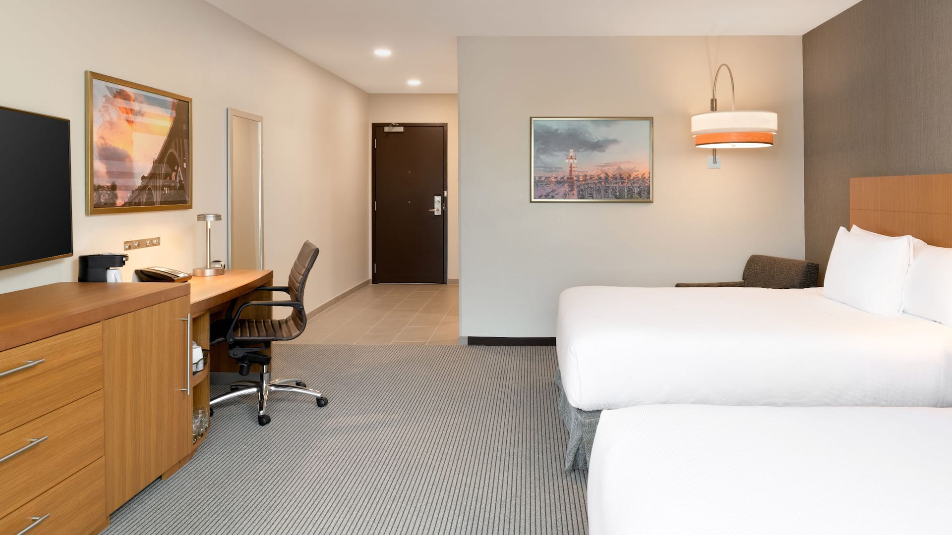 Hyatt Place Pasadena Two Queen Guestroom