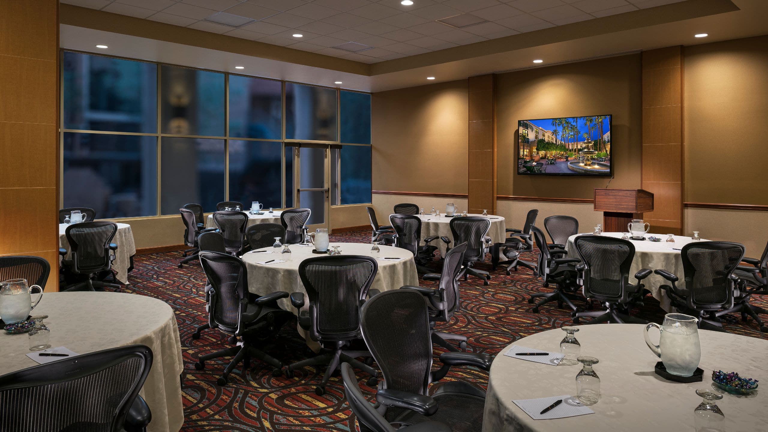 Tempe Mission Palms Meeting Room