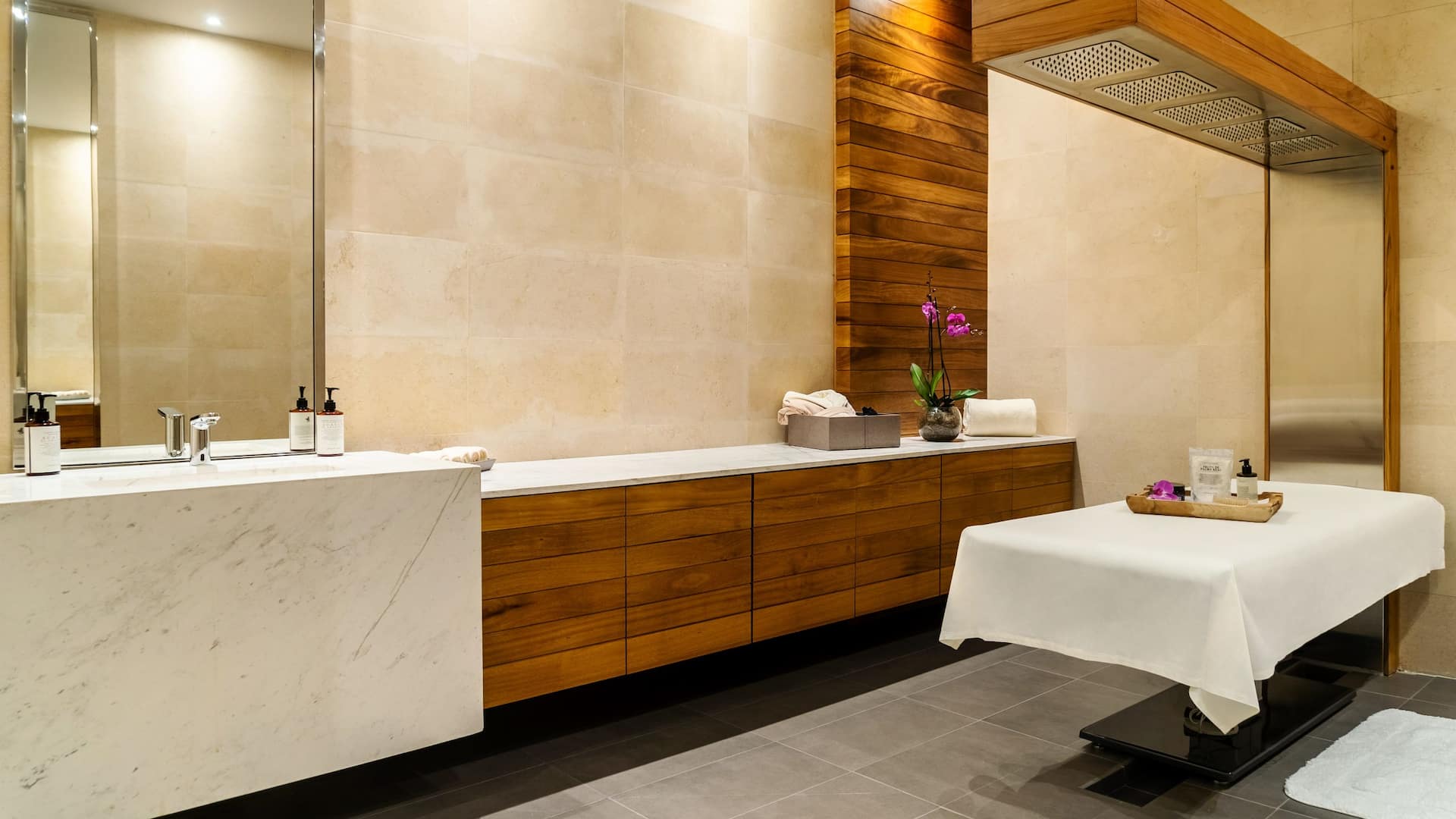 Grand Hyatt Bogotá Zaitania Spa