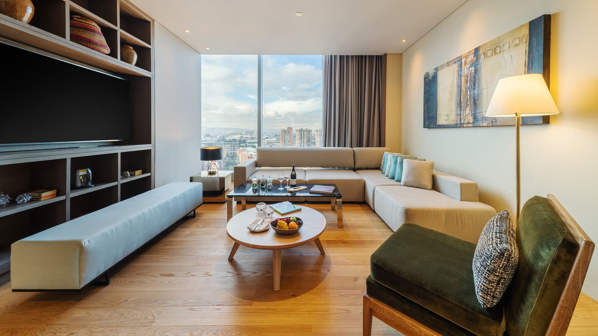 Grand Hyatt Bogotá Grand Executive Suite Living Area