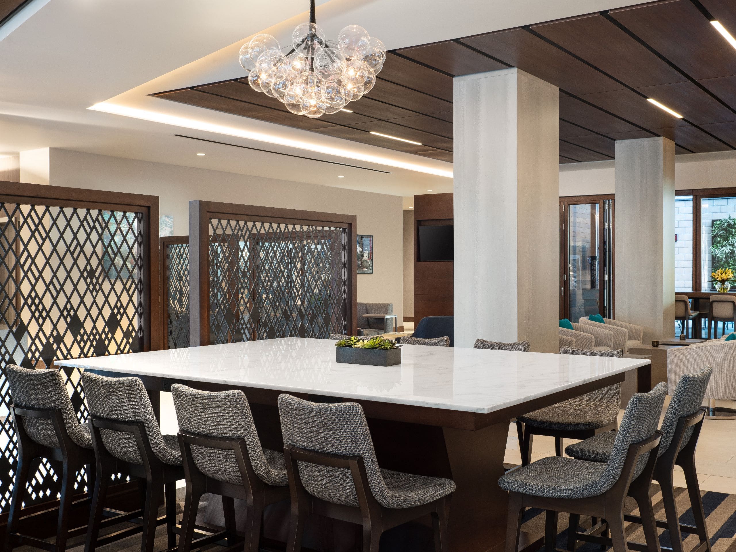 Contemporary Hotel near Oracle Park Hyatt Place San Francisco / Downtown