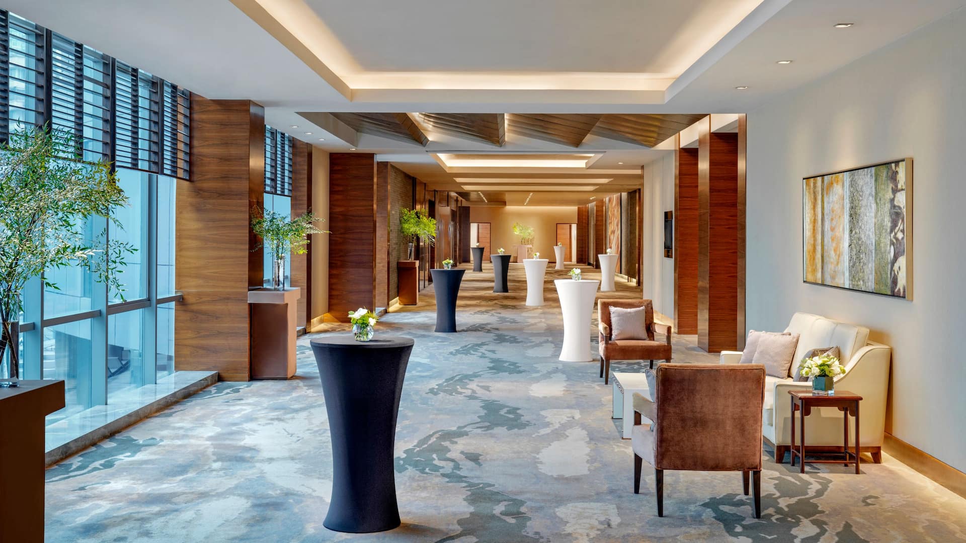 Hyatt Regency Chongqing Foyer Prefunction Space