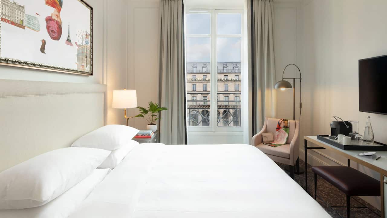 1 Kind Bed View - Hôtel du Louvre part of the Unbound Collection by Hyatt