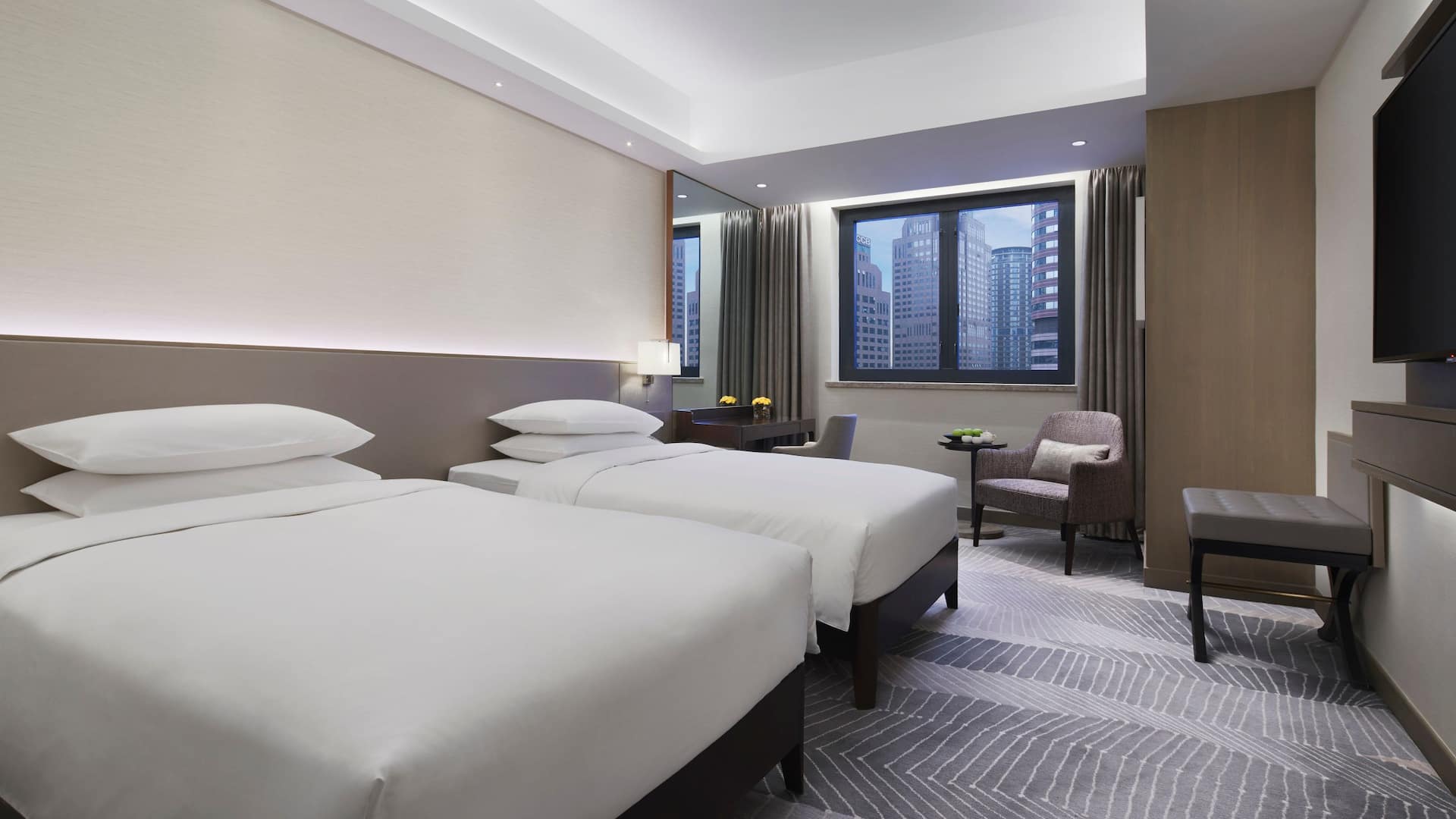 Hyatt Regency Metropolitan Chongqing Twin Beds Room
