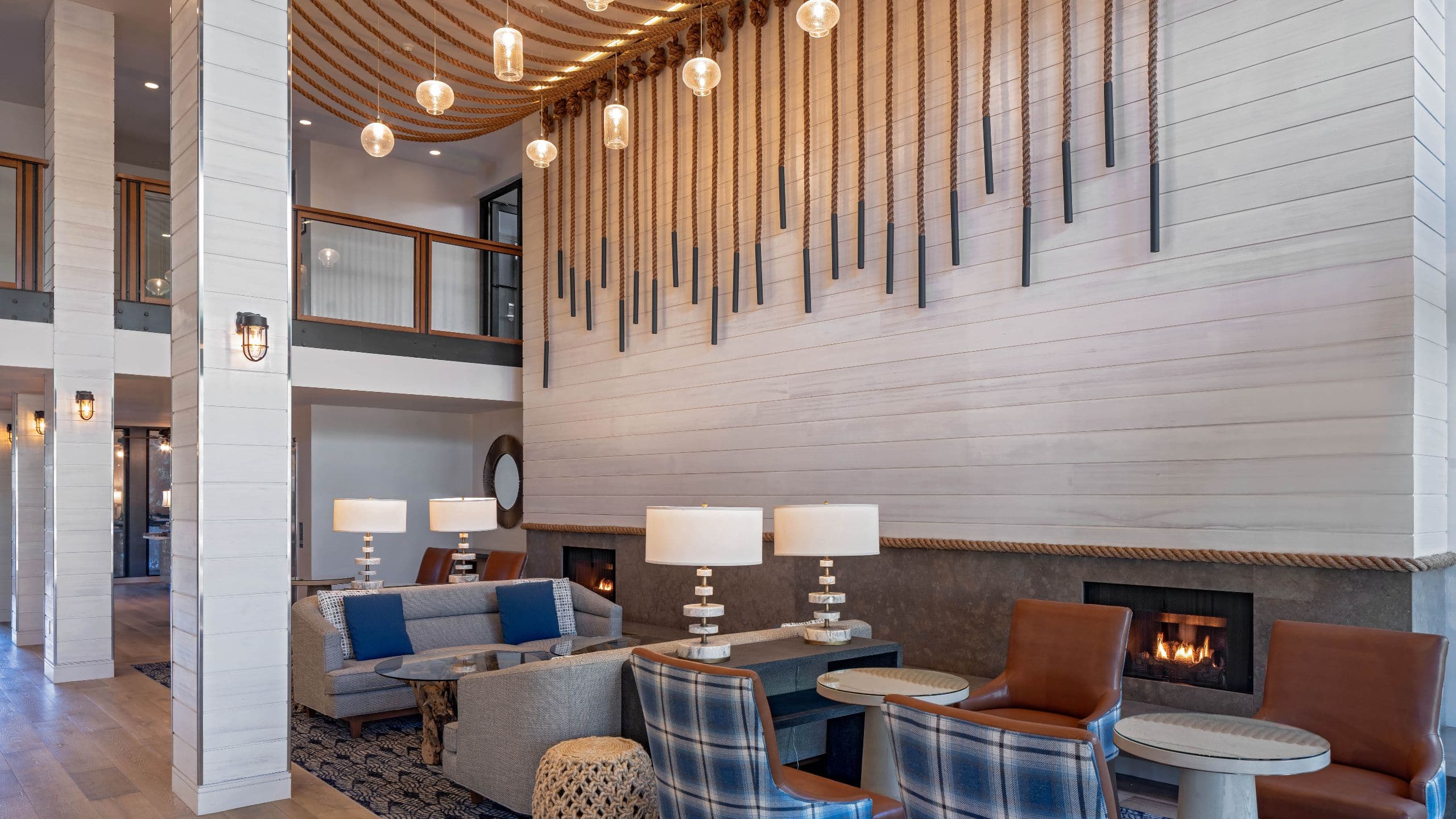 Hyatt Regency Mission Bay Spa and Marina Lobby Lounge