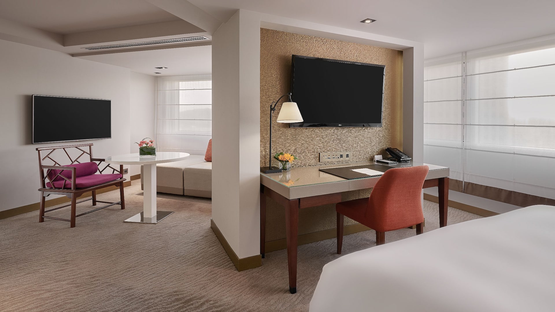 Grand Hyatt Taipei Premium Guestroom