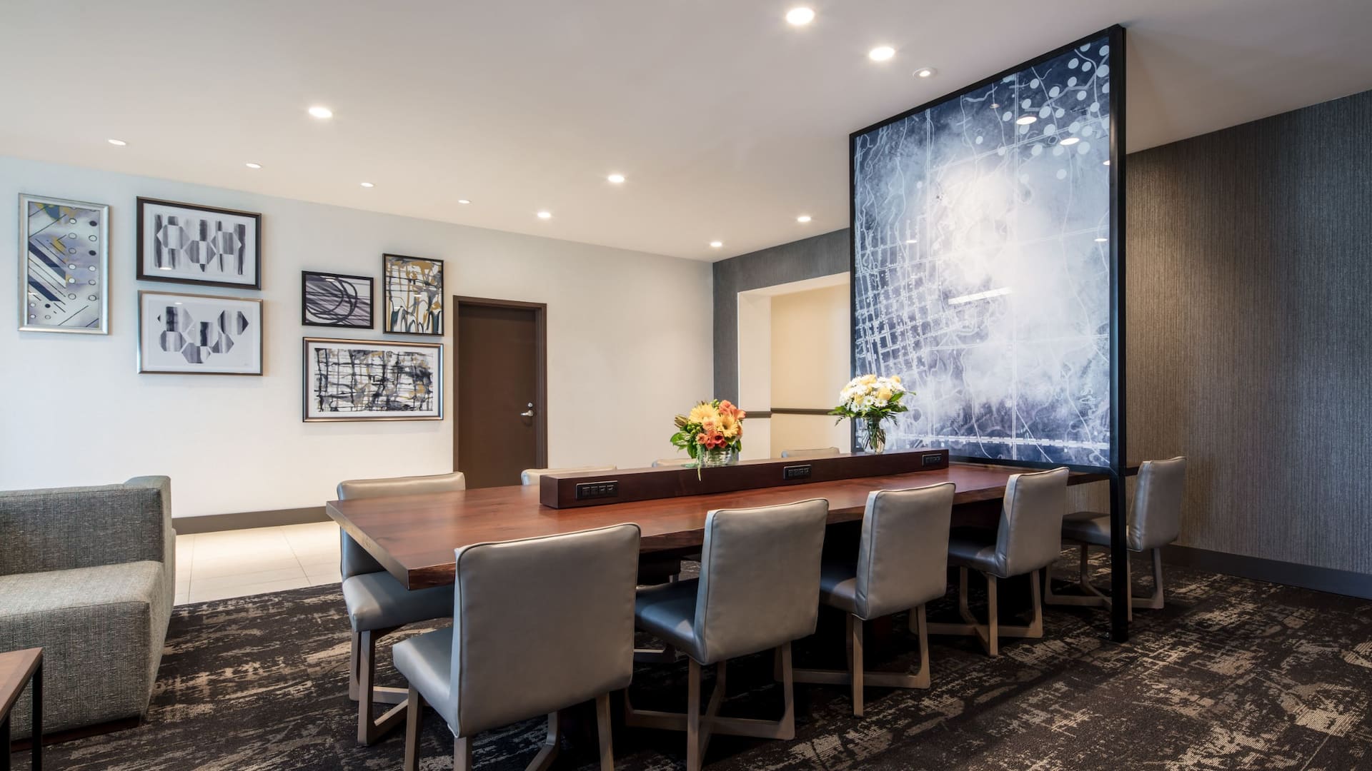 Hyatt Place Delano Outlet Table in Gallery