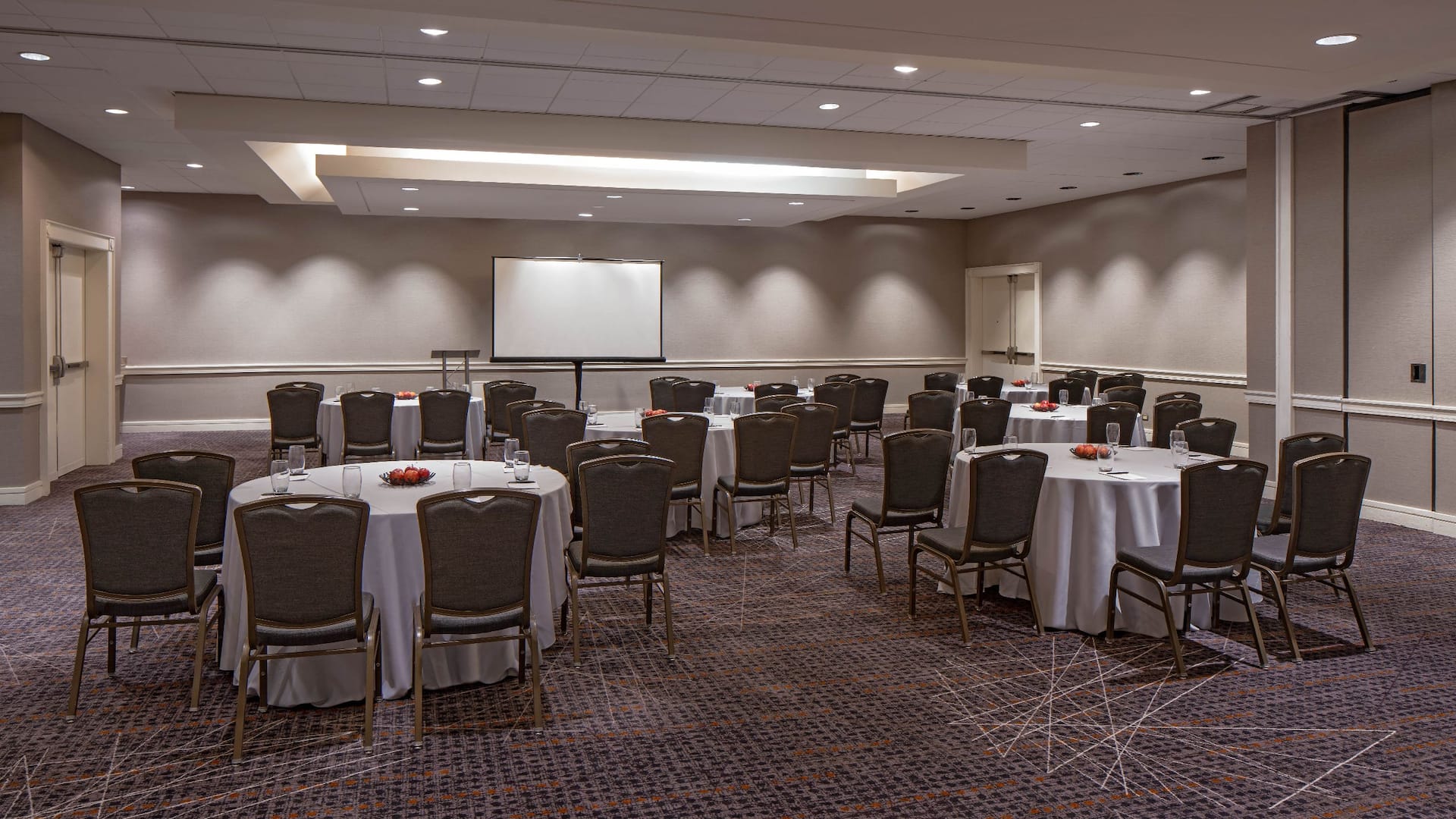 Hyatt Regency Denver Tech Center Business Rounds Setup