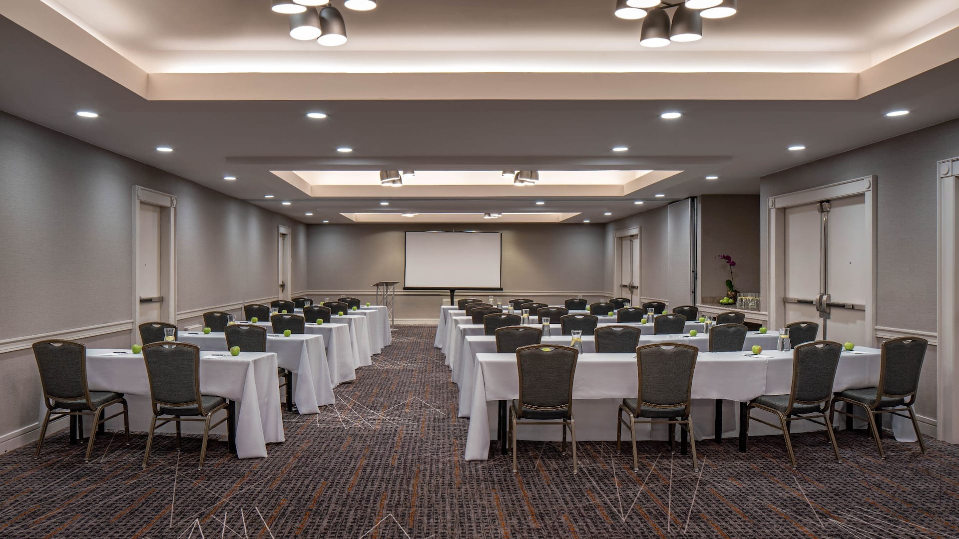 Hyatt Regency Denver Tech Center Meeting Room Classroom Setup