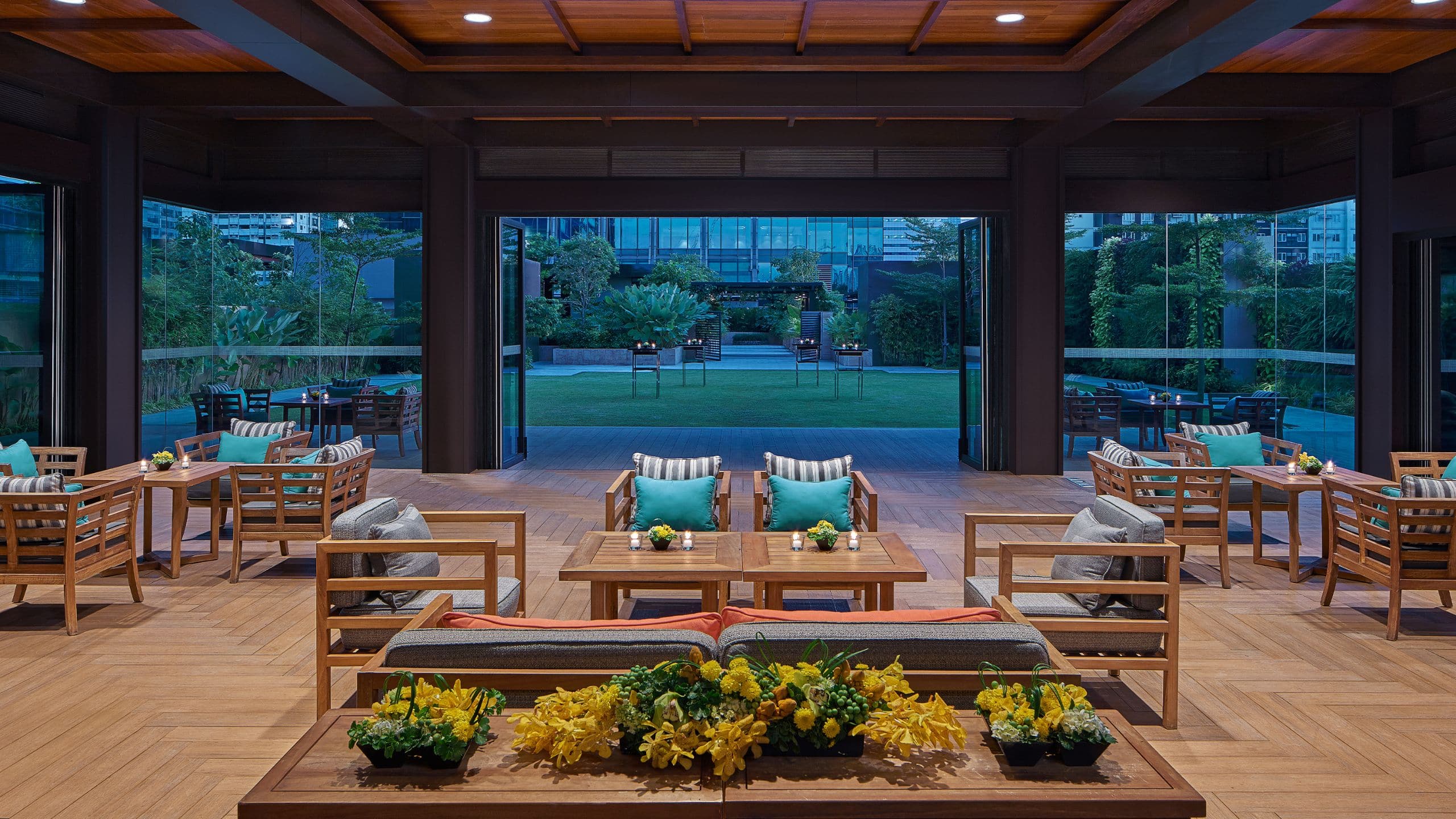 Grand Hyatt Manila Garden Pavilion Indoors