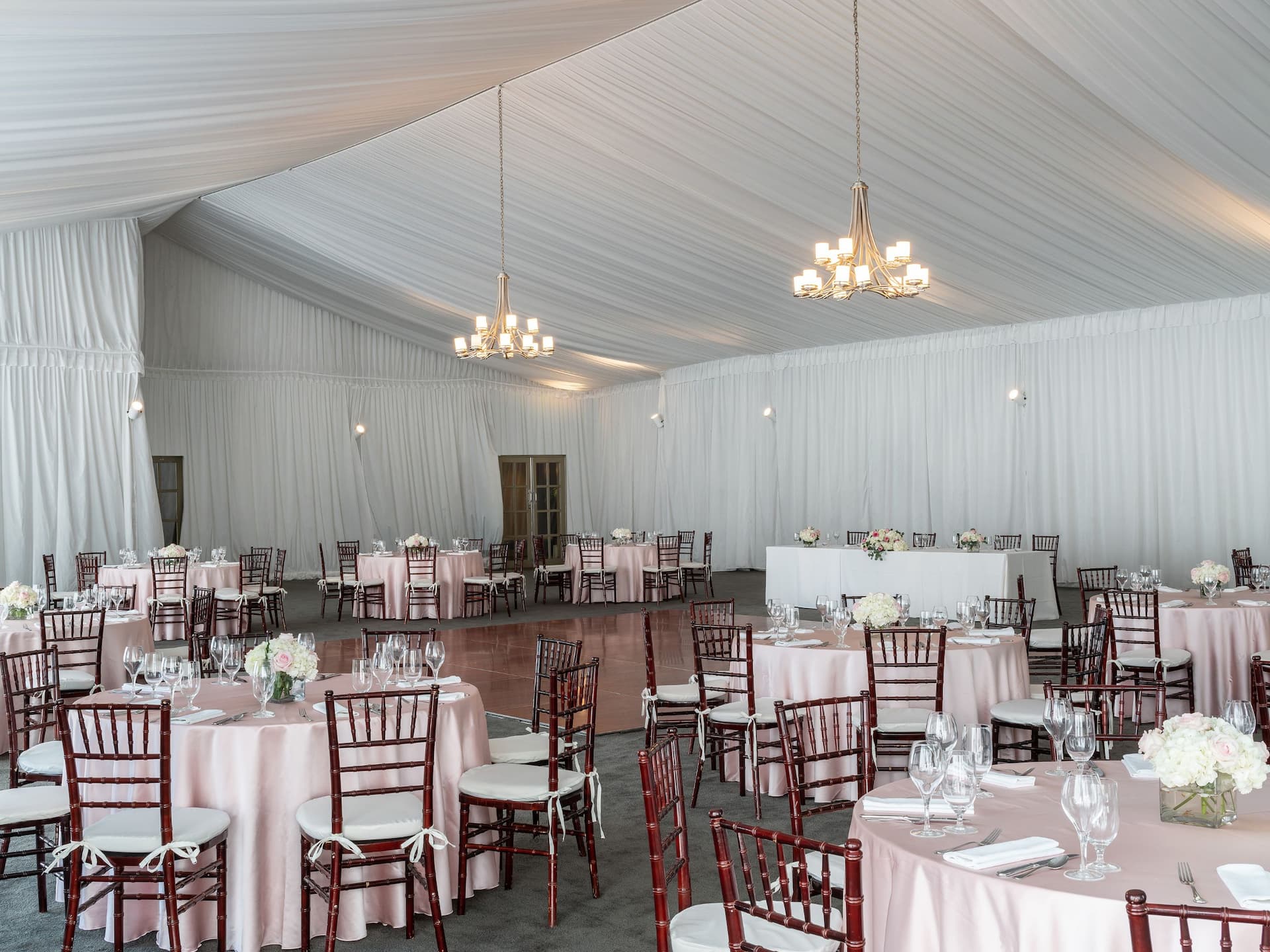 Hyatt Regency Greenwich Suncourt Wedding Setup