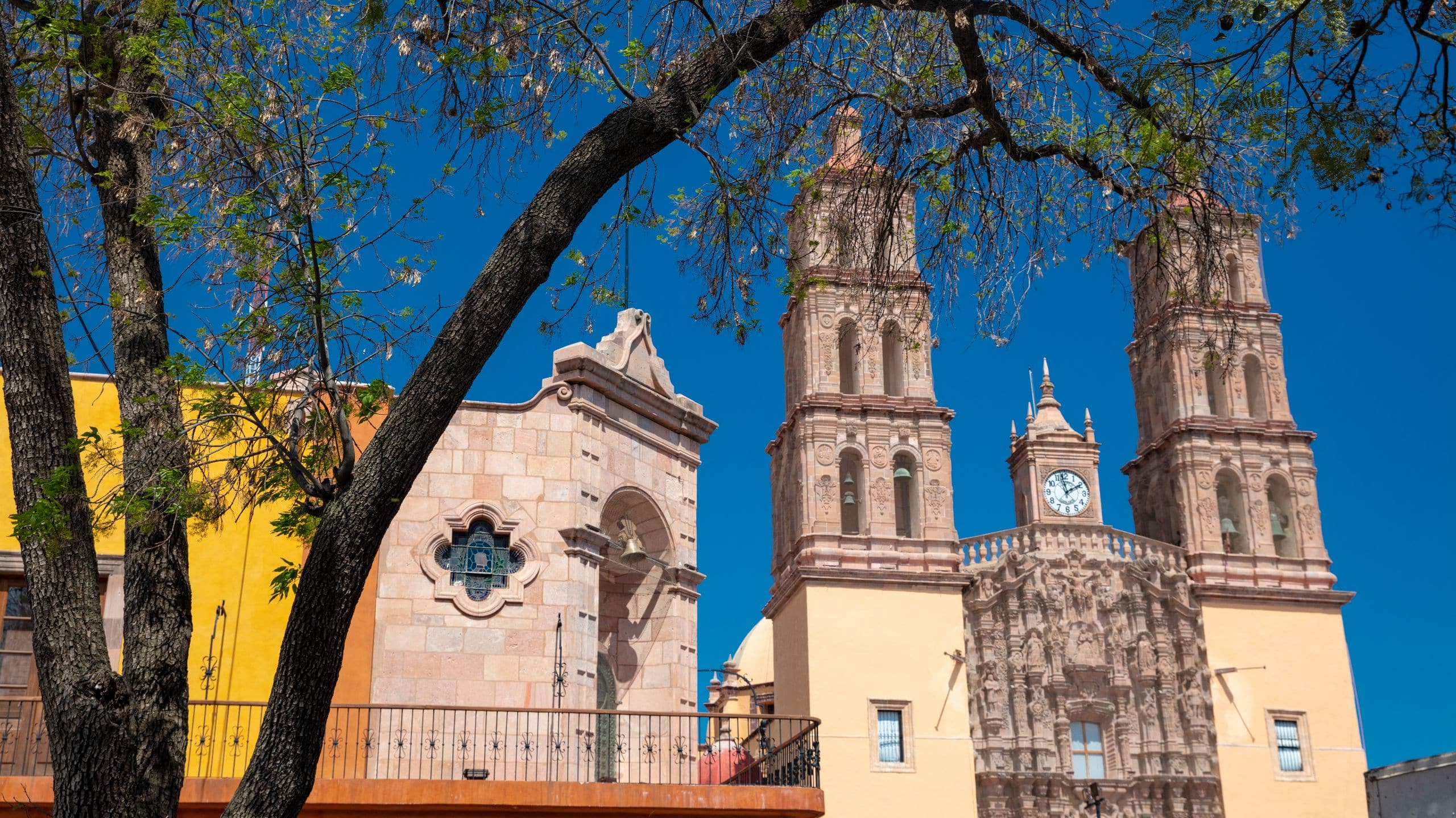 Hyatt Centric Campestre León Church