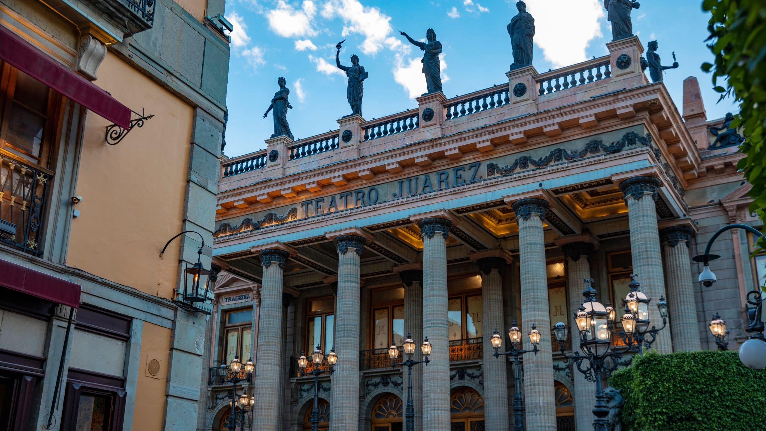 Hyatt Centric Campestre León Theatre Juarez