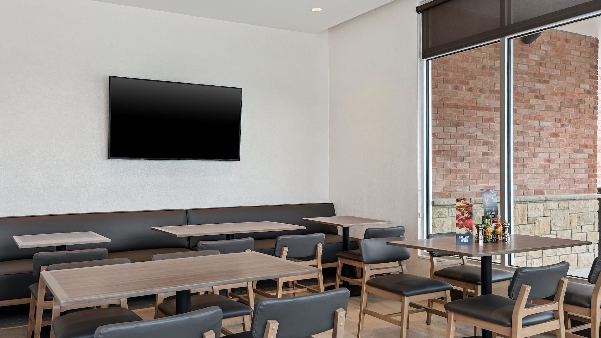 Hyatt Place Tampa Wesley Chapel Breakfast Seating